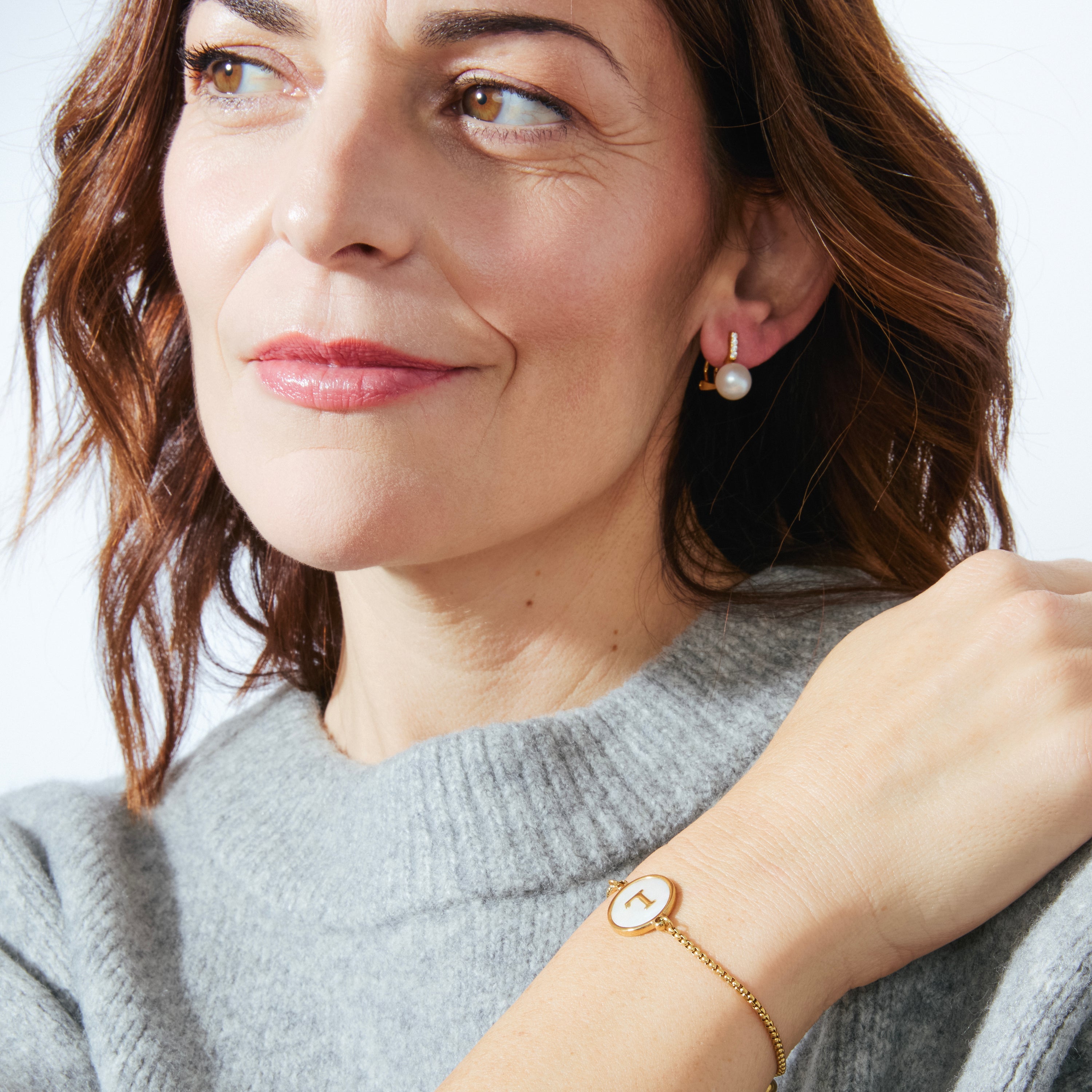 White Mother-of-Pearl Bracelet Finished in 18K Yellow Gold - Alphabet