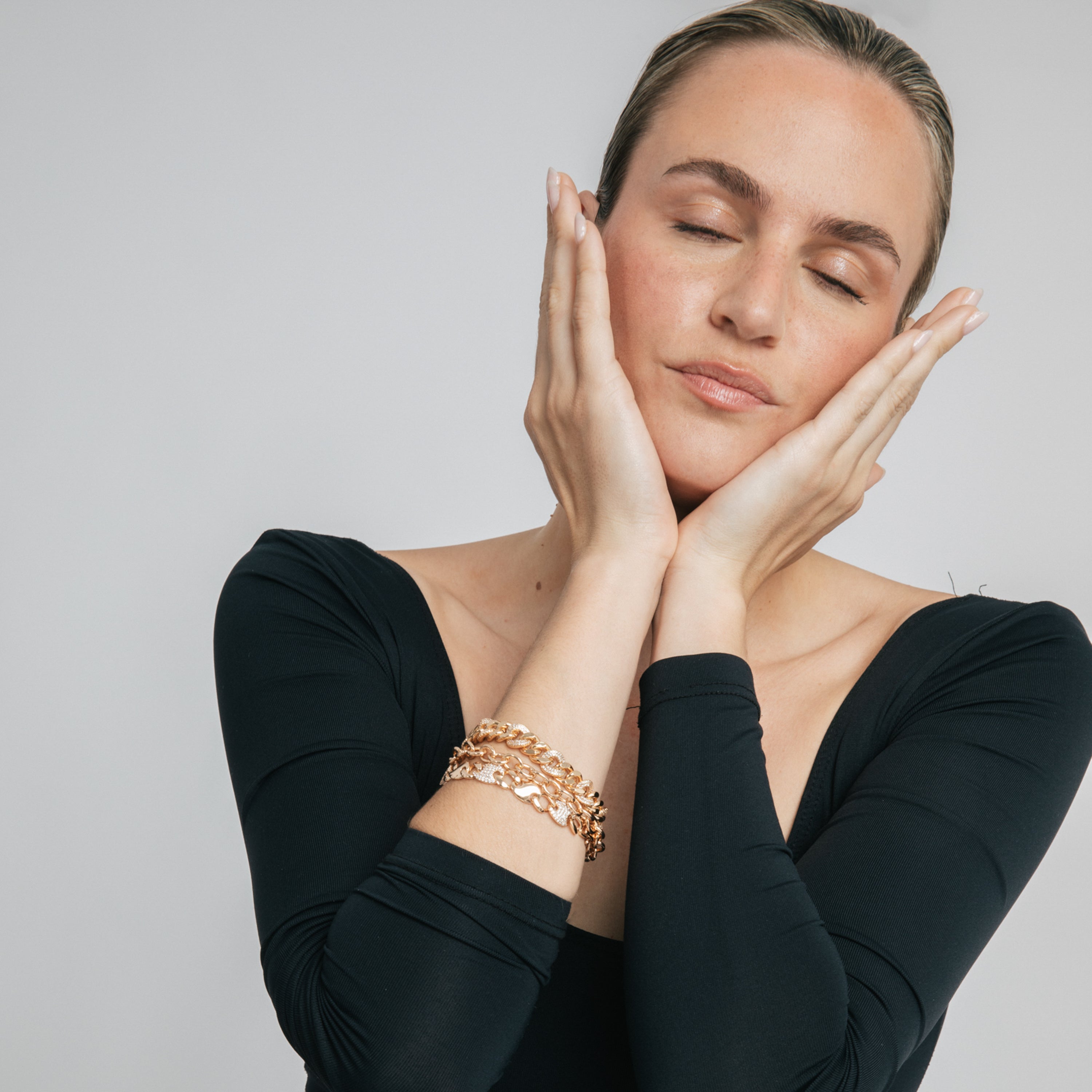 18k Yellow Gold Plated Bracelet - Tanhio
