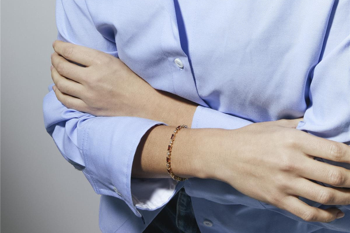 Pulsera de Circonita Rubí acabado en oro amarillo de 18k - Cusna