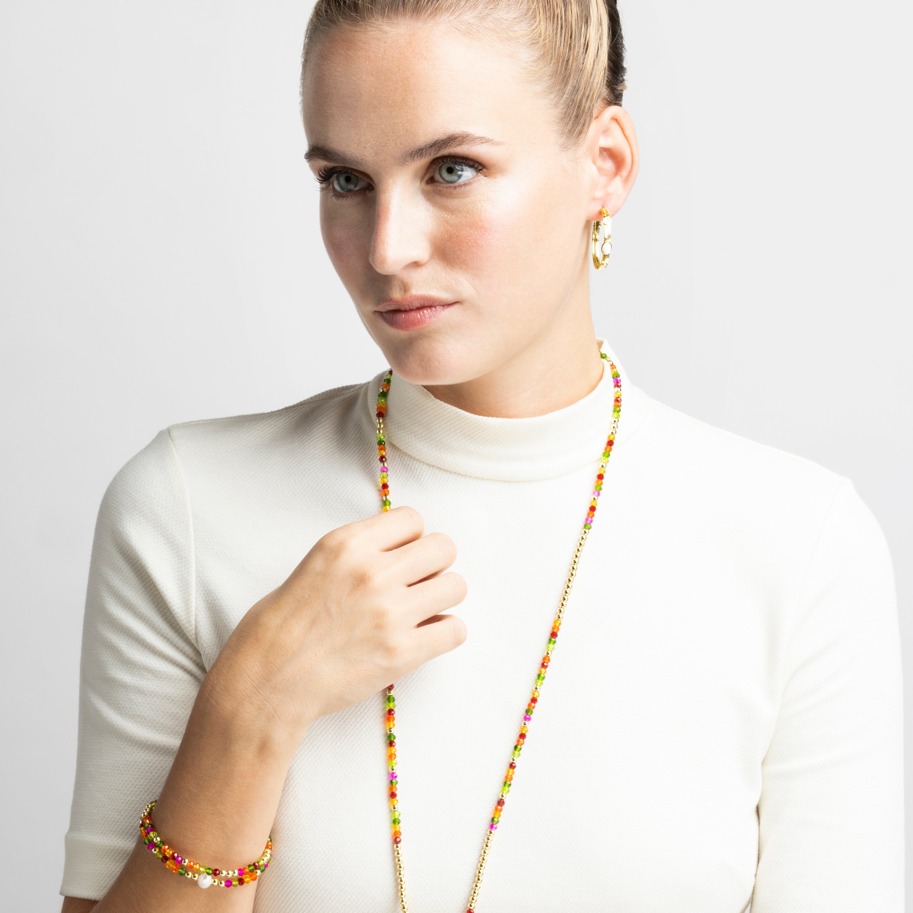 Bracelet with Pink Crystal in 18k gold finish - Miota