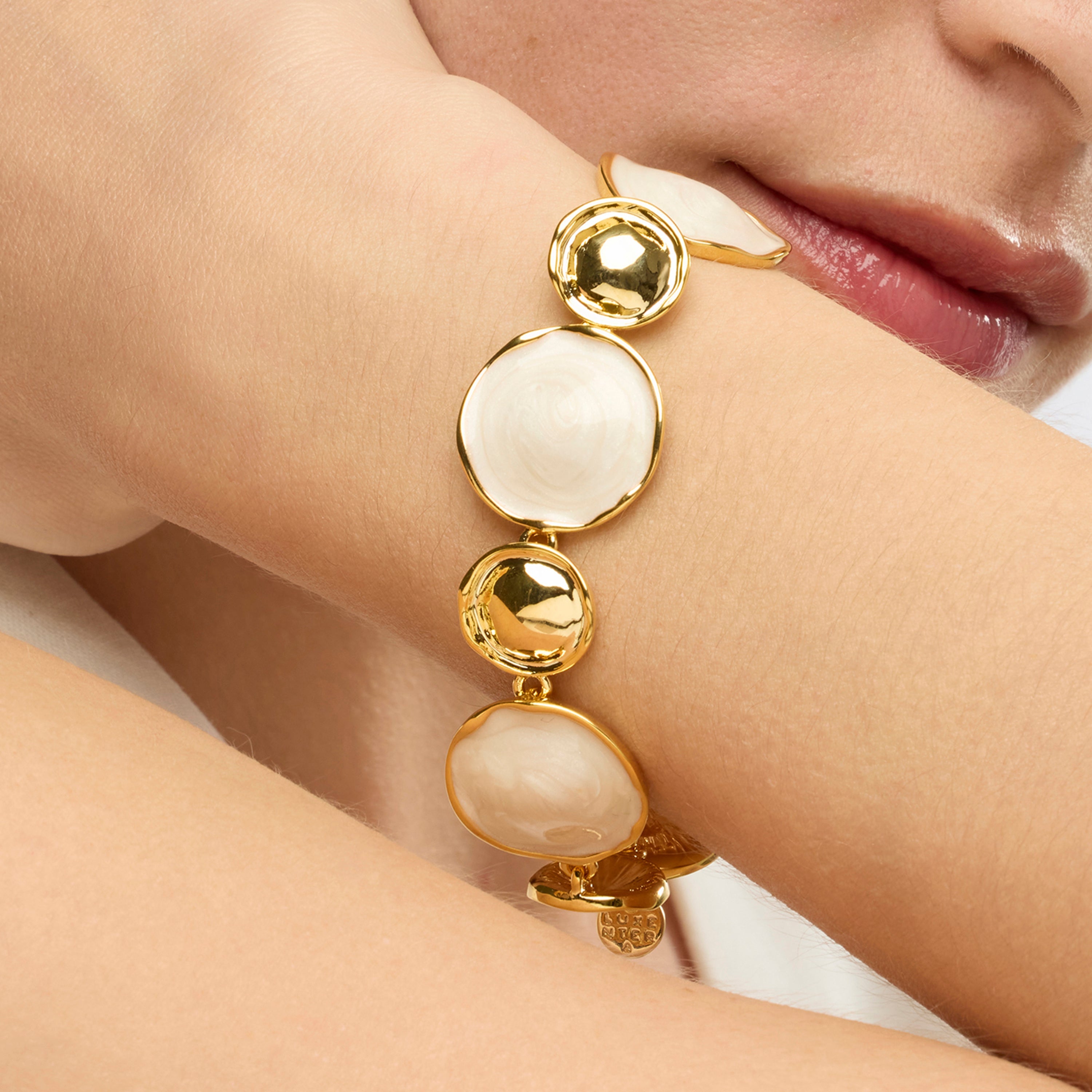 18k yellow gold and white lacquer finish bracelet - Huldio