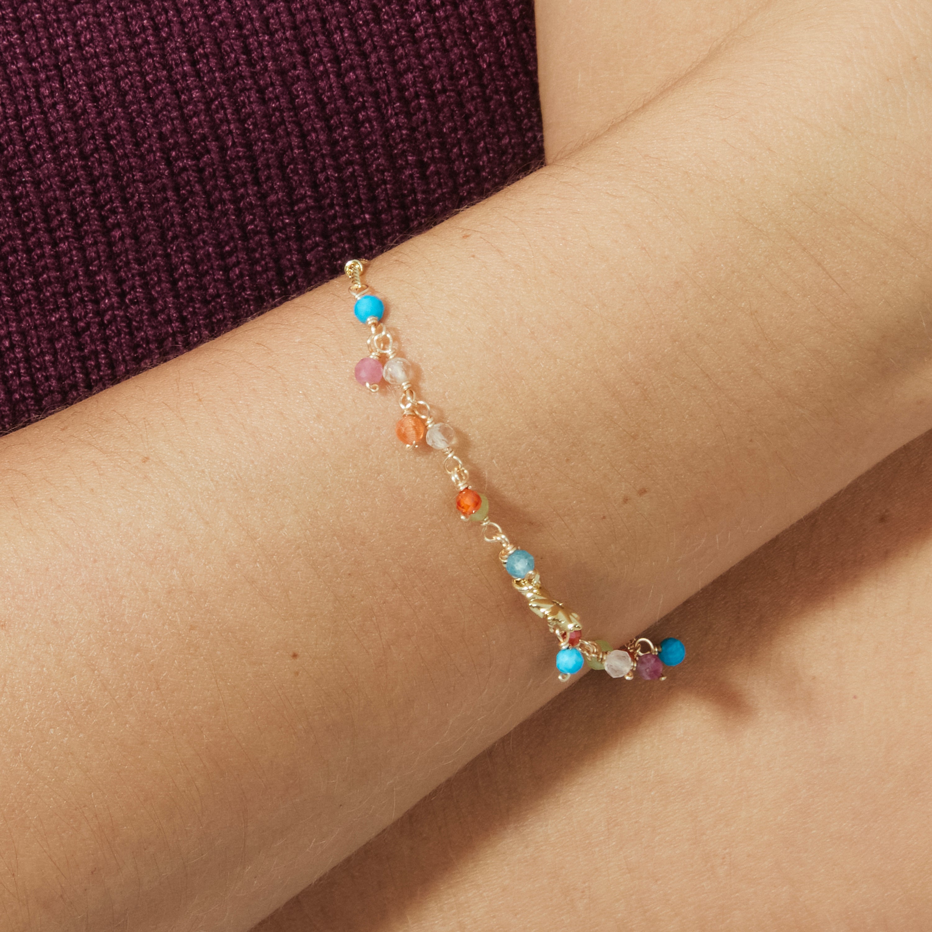 Pulseira de Cristal Multicolorido com acabamento em ouro amarelo 18K - Wyrm