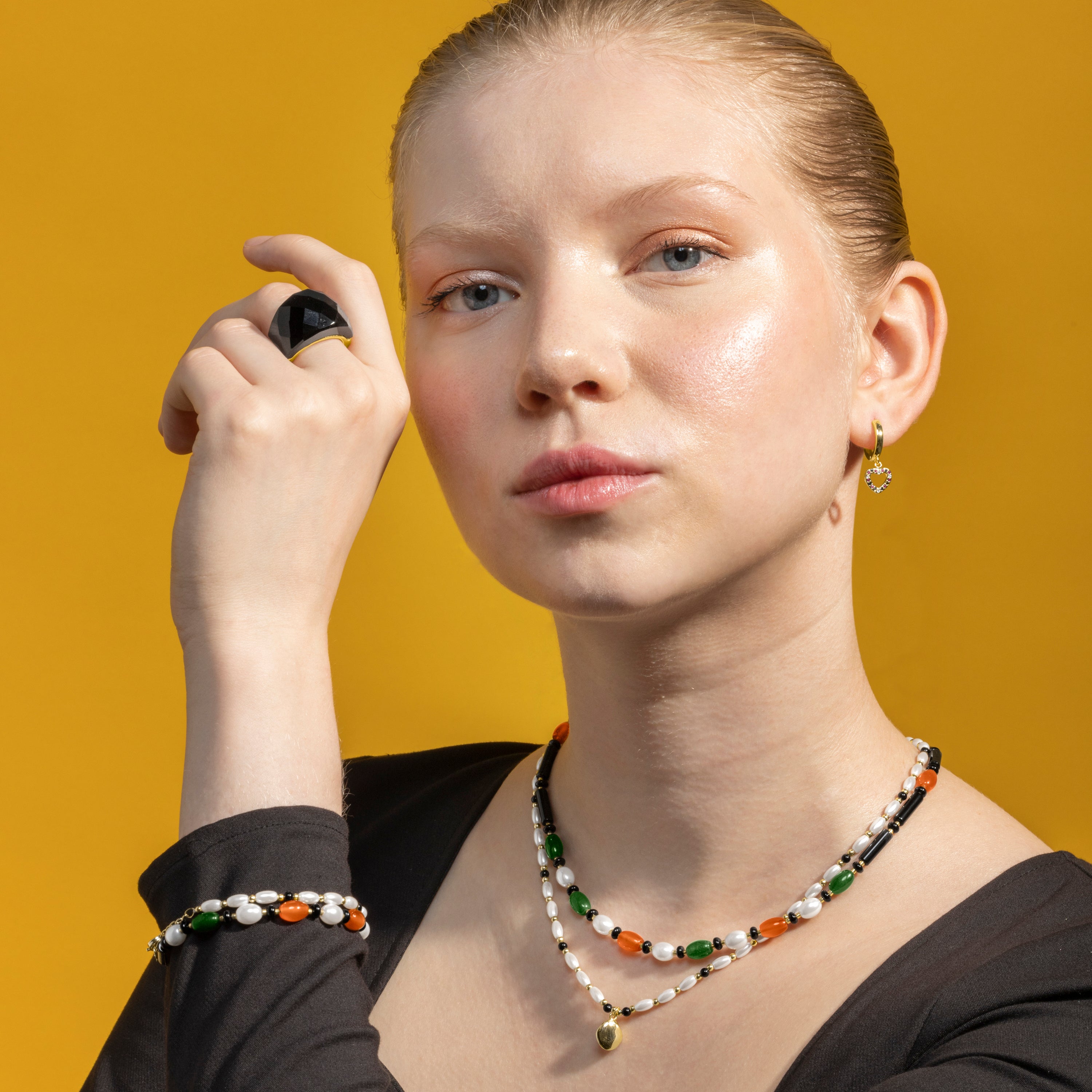 18k Gold Finish White Pearl Bracelet - Zizi