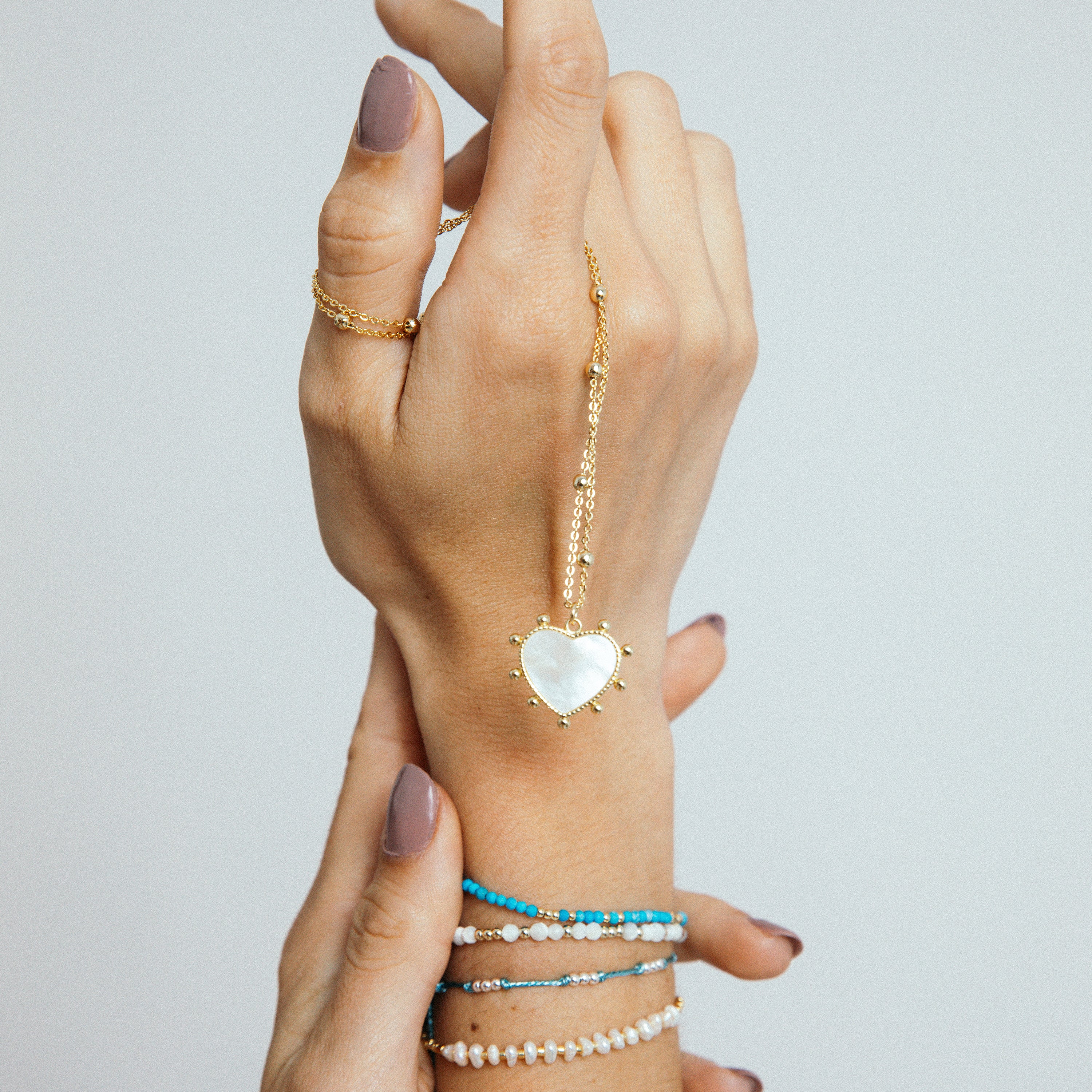 18k yellow gold finish and white mother-of-pearl bracelet - Likah
