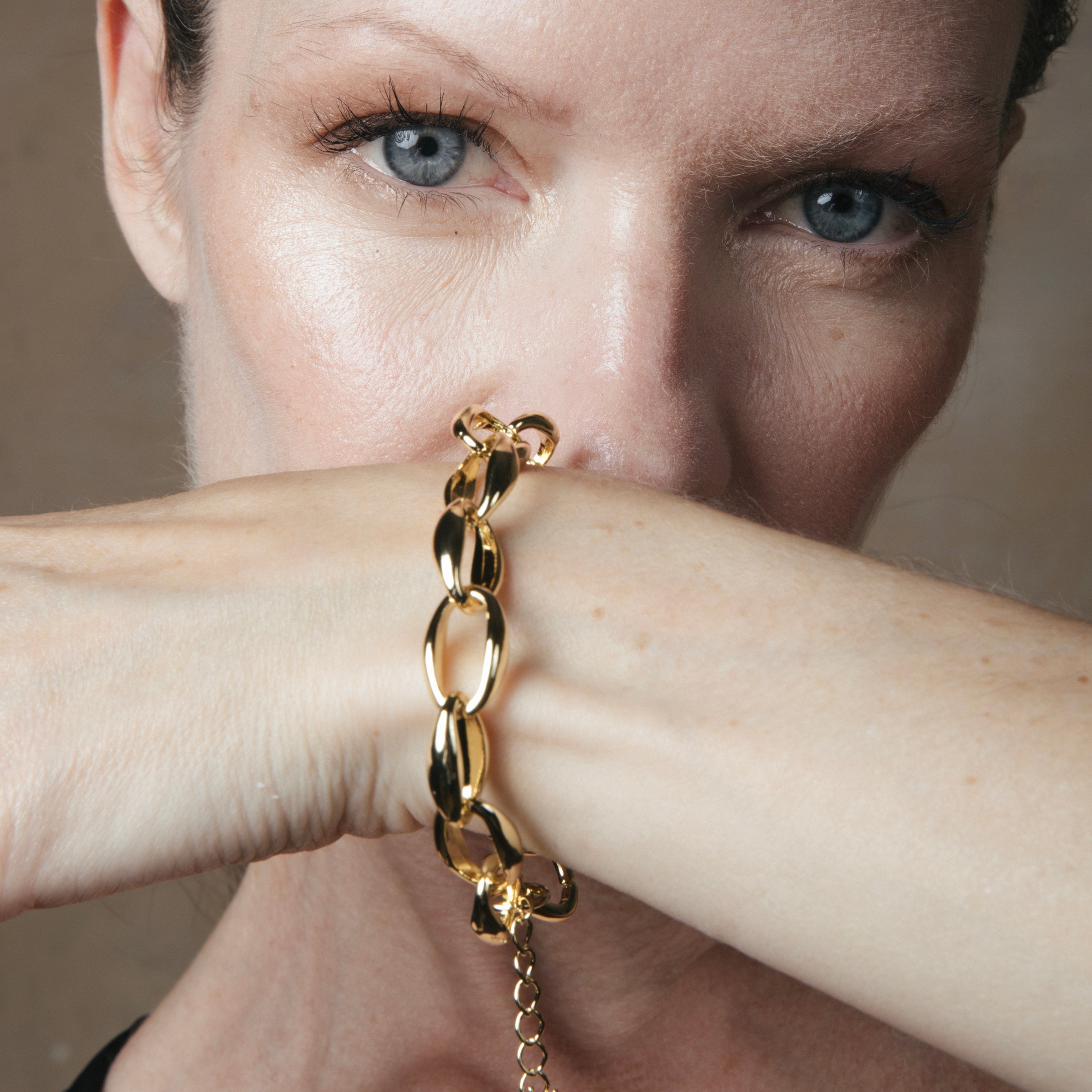 Pulsera acabado en oro amarillo de 18k - Hande