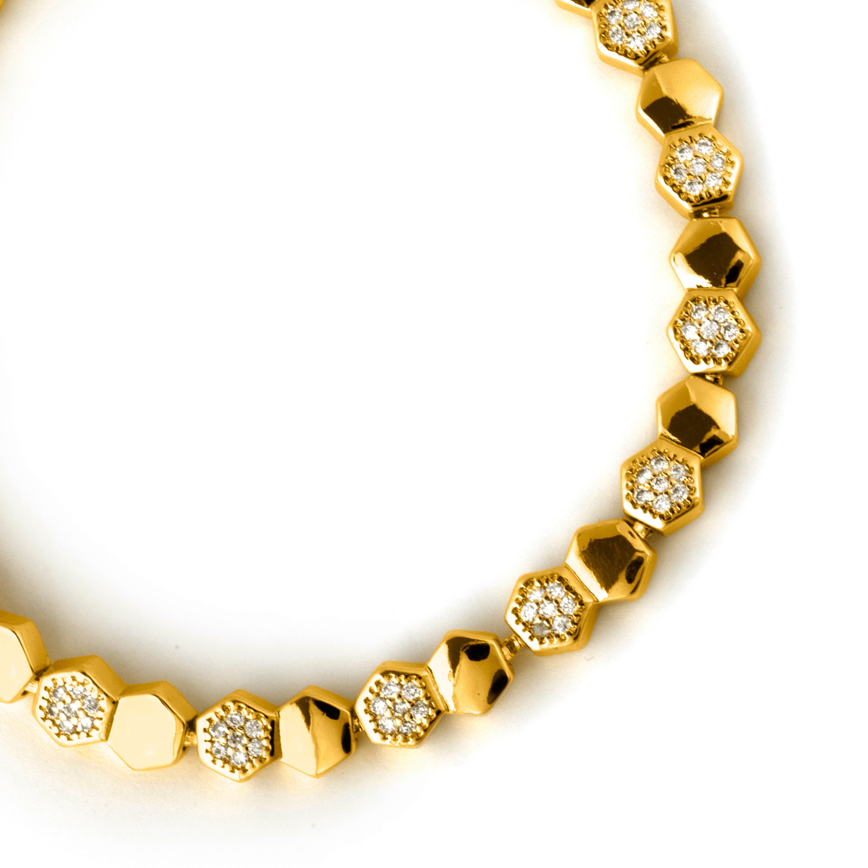 Pulsera de Circonita Brillante acabado en oro amarillo de 18k - Lyth