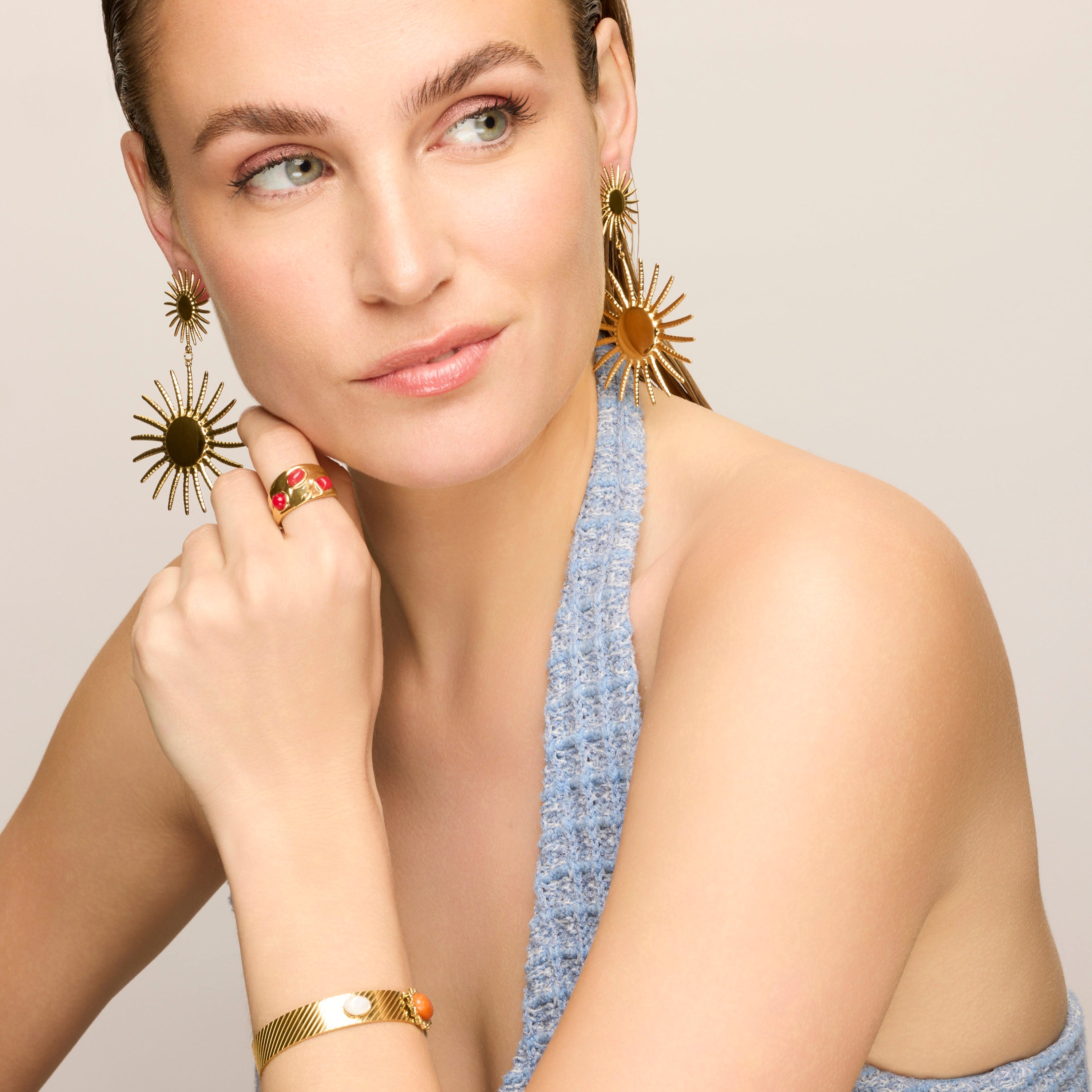 18k yellow gold and white mother-of-pearl finish bracelet - Romou