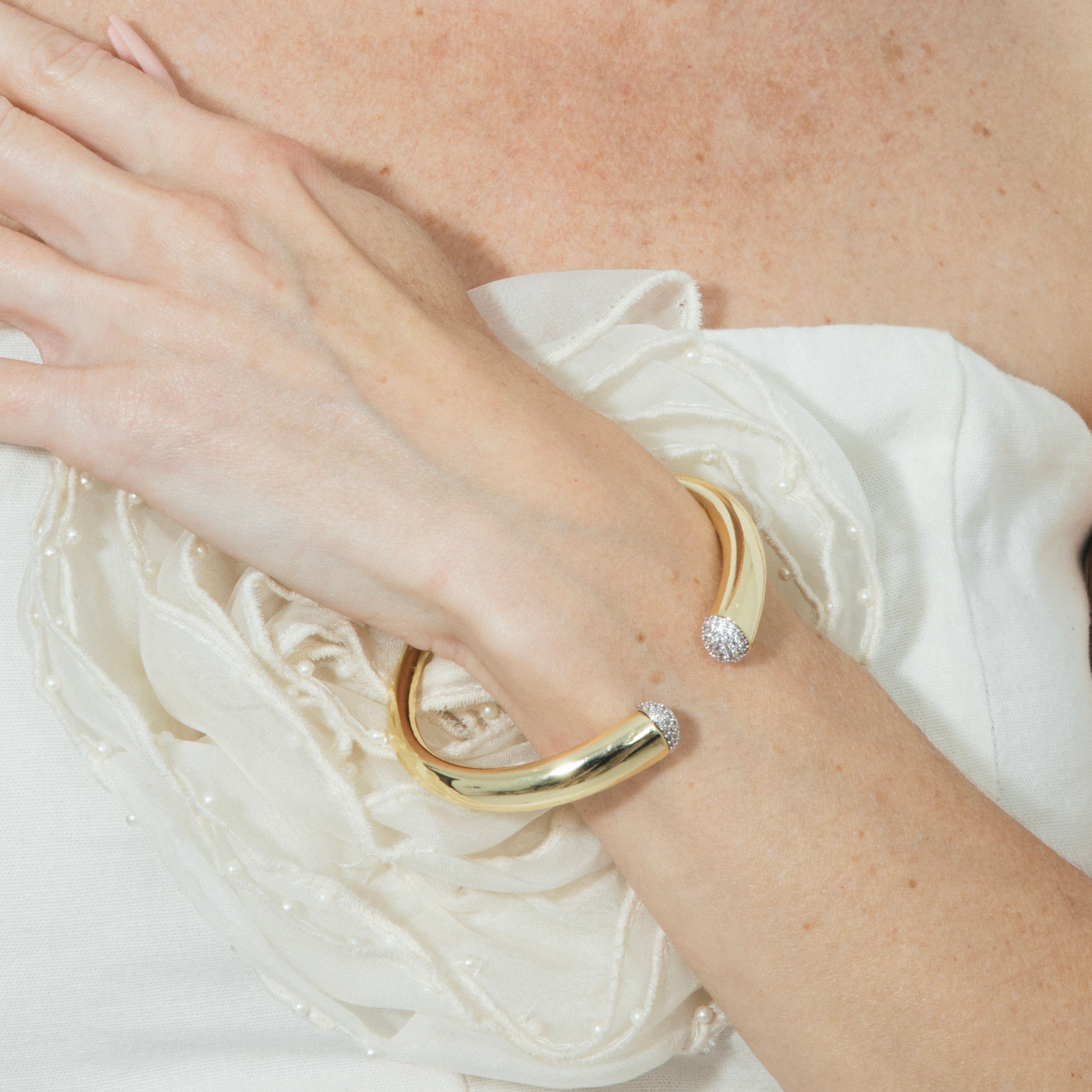 Brilliant Zirconia Bracelet with 18k Yellow Gold Finish - Pharra