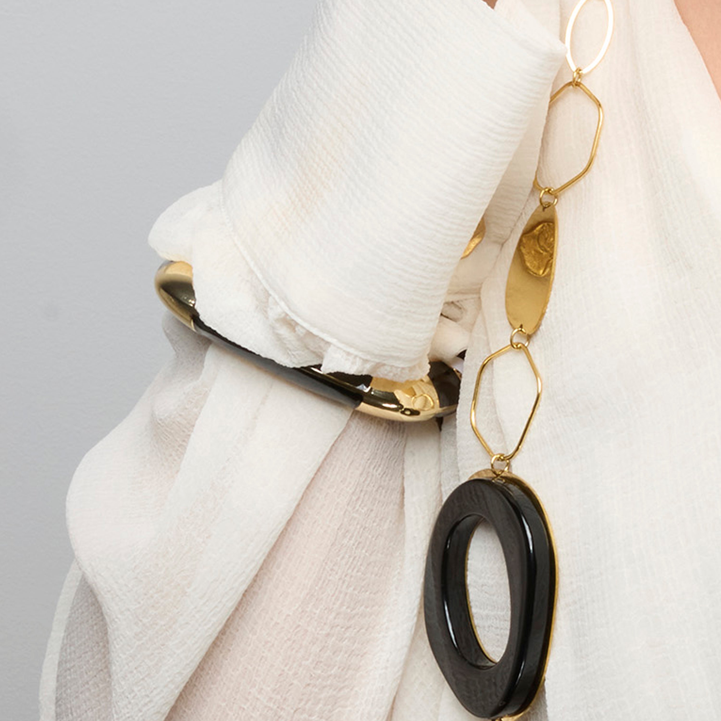 18k yellow gold and black lacquer finish bracelet - Souda