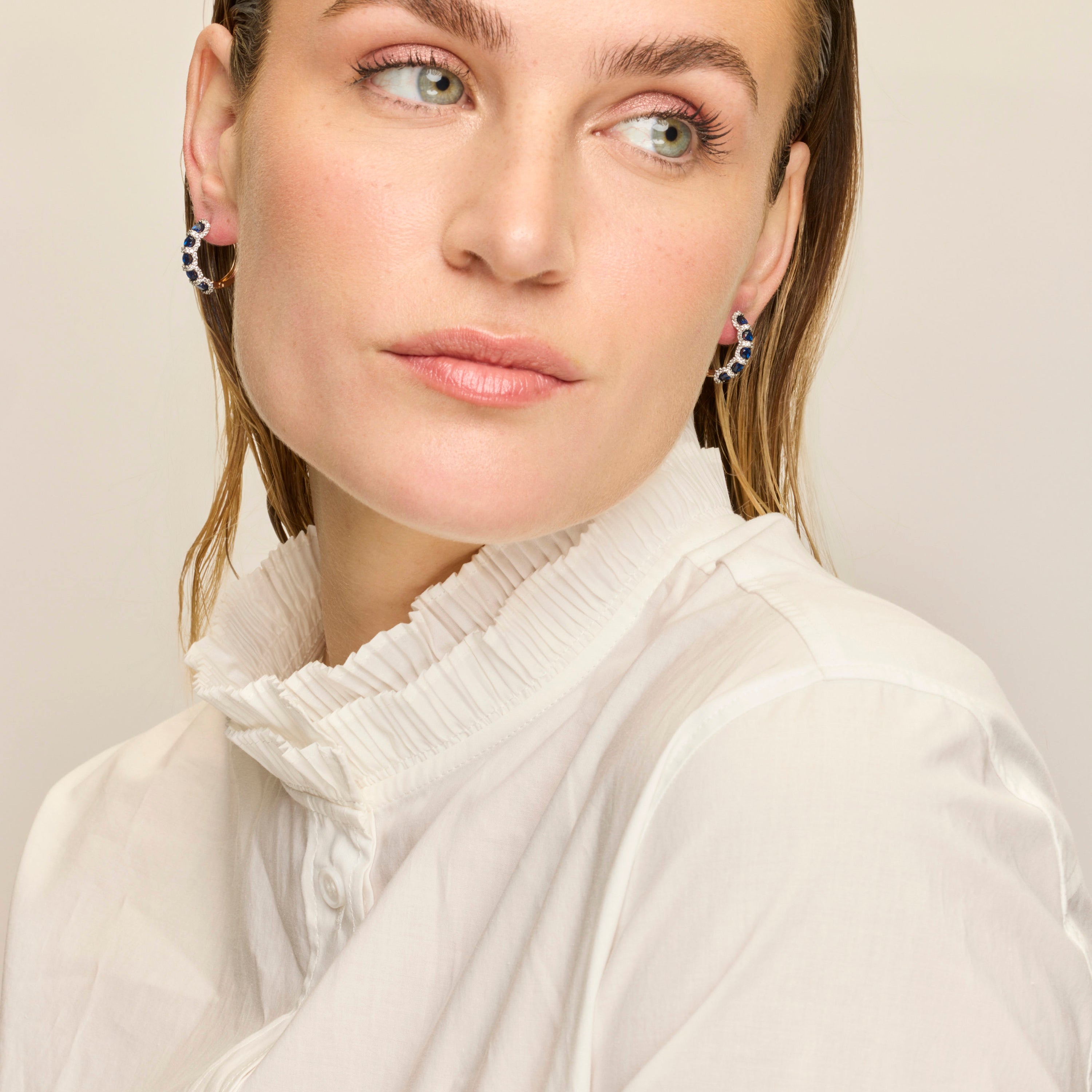 Pendientes con Circonita zafiro acabado oro amarillo 18k - Yrat