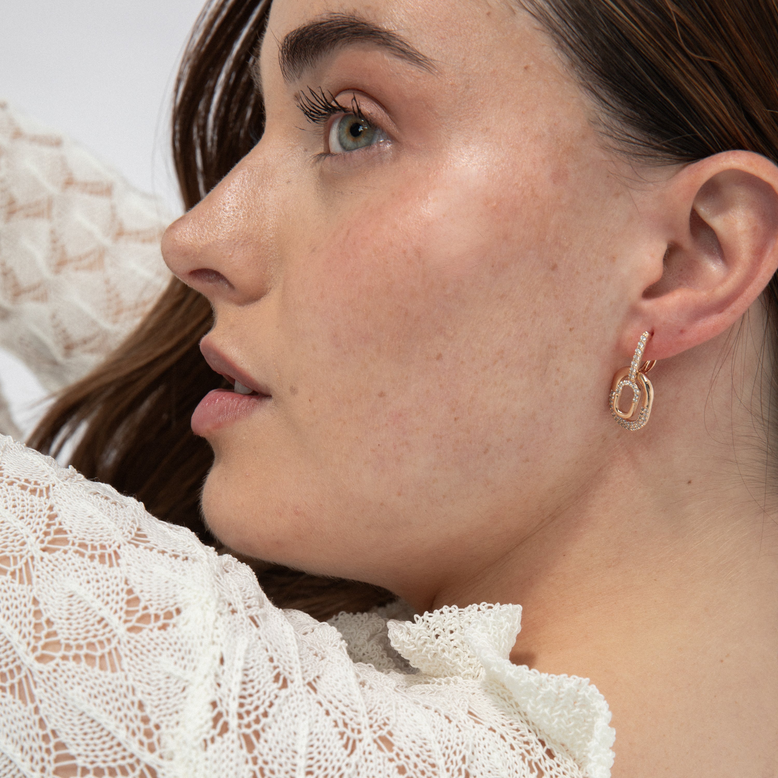 Brilliant Zirconia Earrings, 18k Yellow Gold Plated - Milock