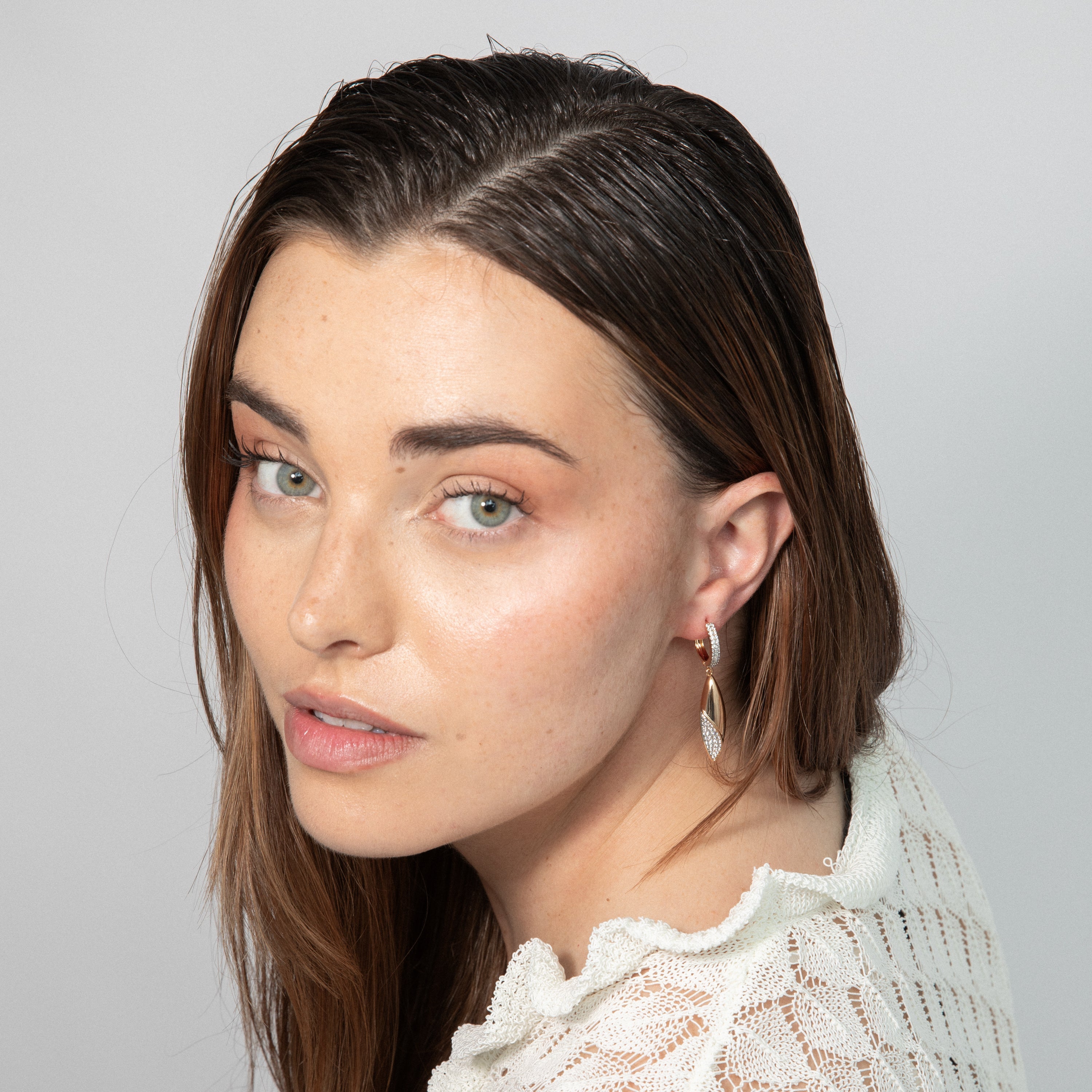 18k Yellow Gold-Plated Brilliant Zirconia Earrings - Iskio