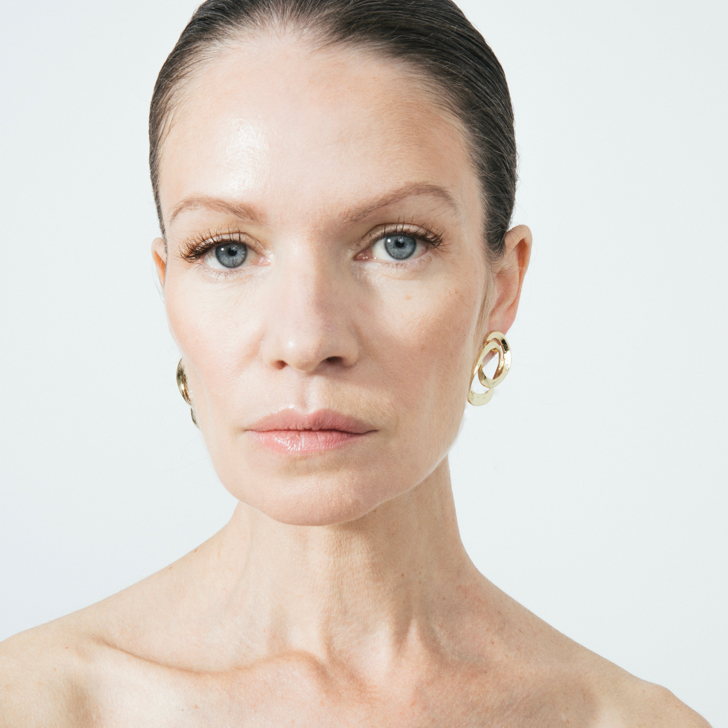 Pendientes acabado en oro amarillo 18k - Akor