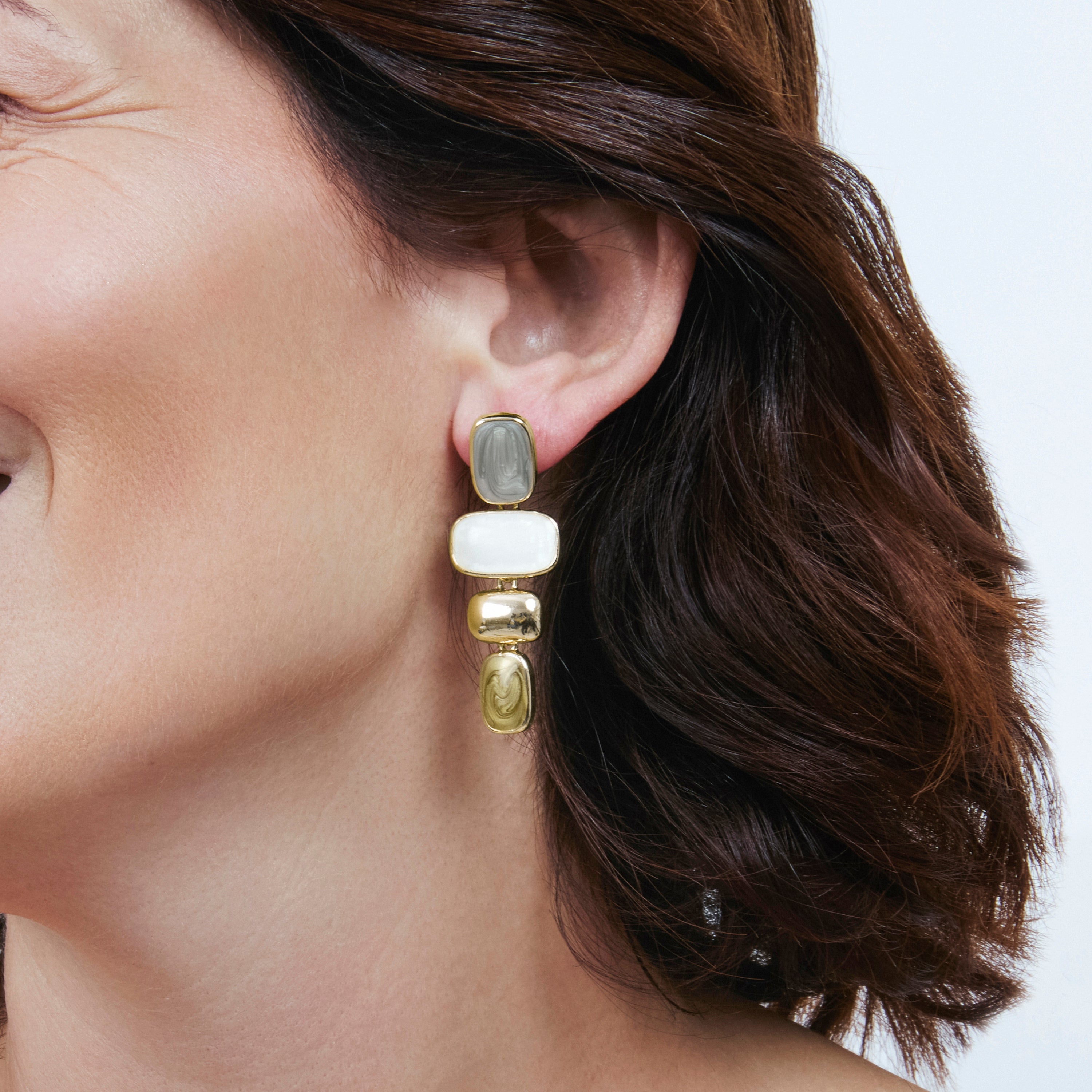 White Mother-of-Pearl Earrings, 18k Yellow Gold Finish - Natha