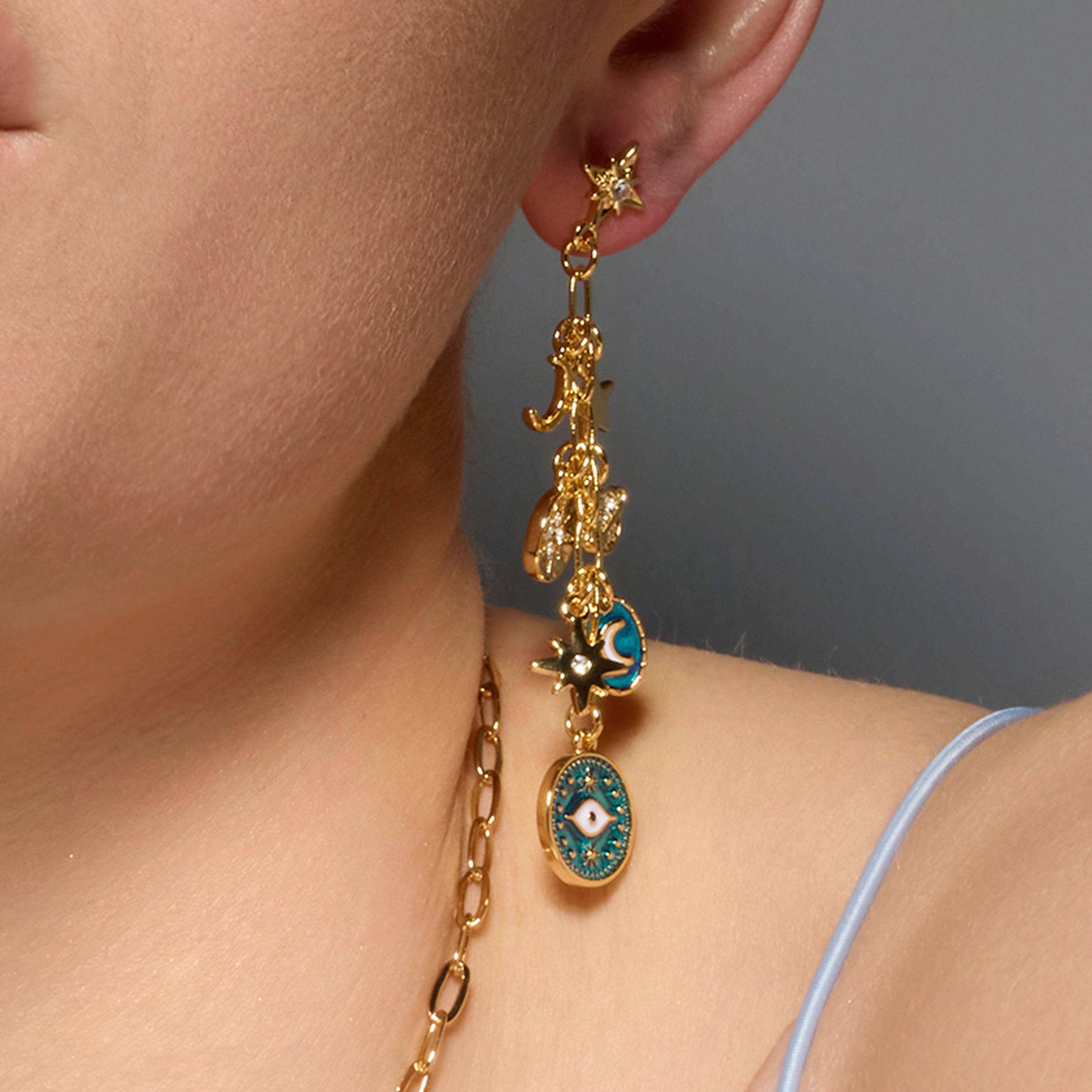 Pendientes acabado oro amarillo de 18k y Resina Azul - Wiwik