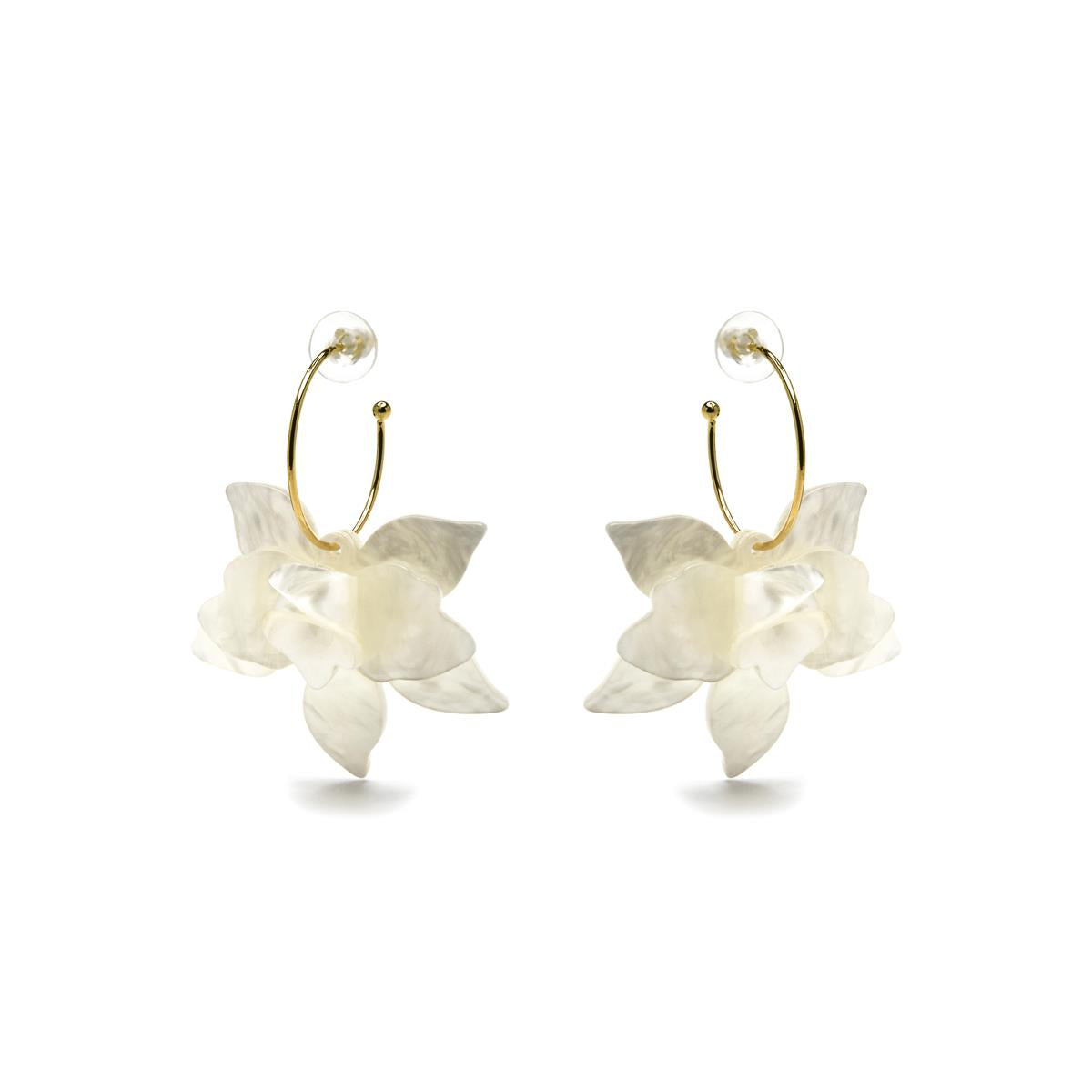 Warya earrings in 18k yellow gold finish