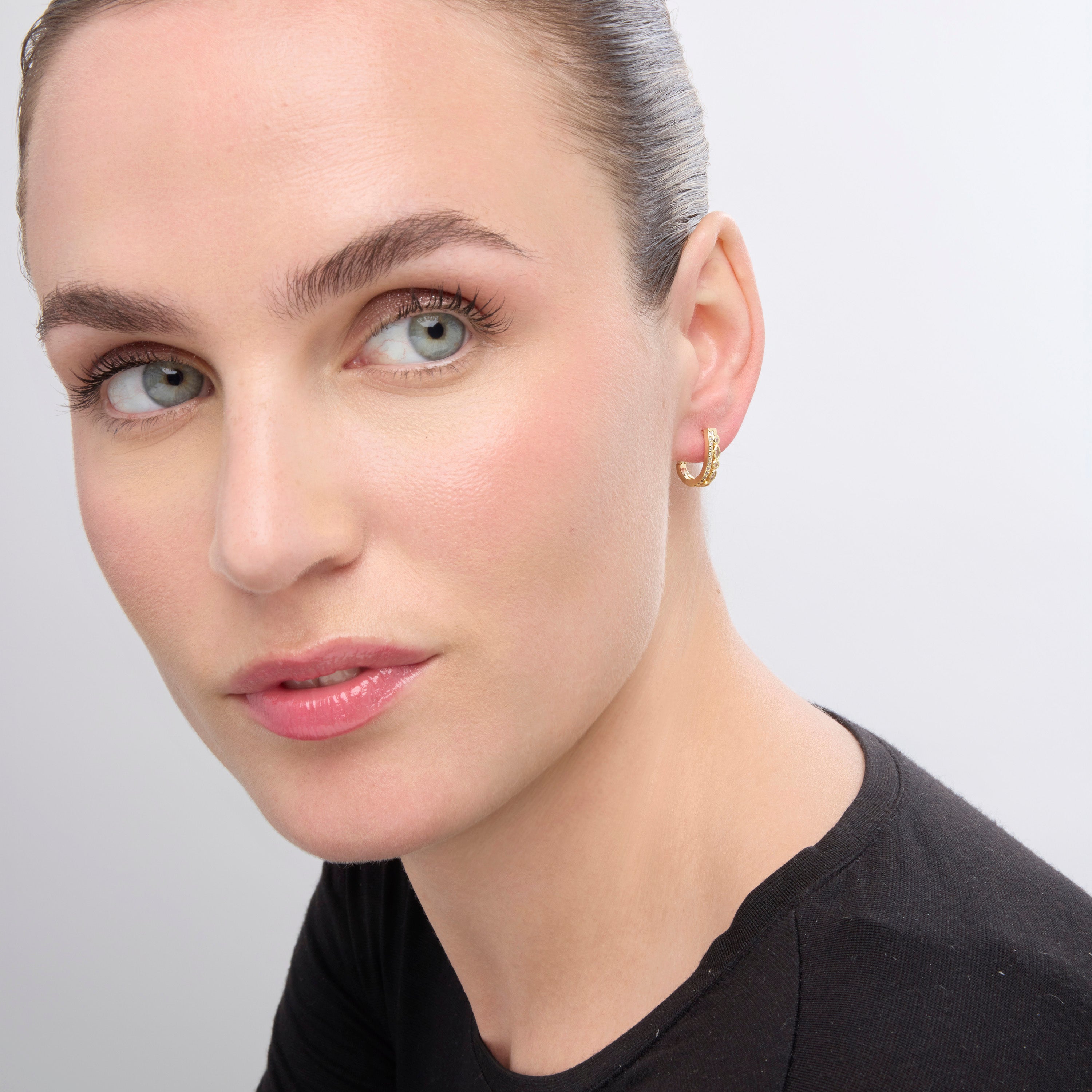 18k yellow gold finish earrings with brilliant zirconia - Hyco