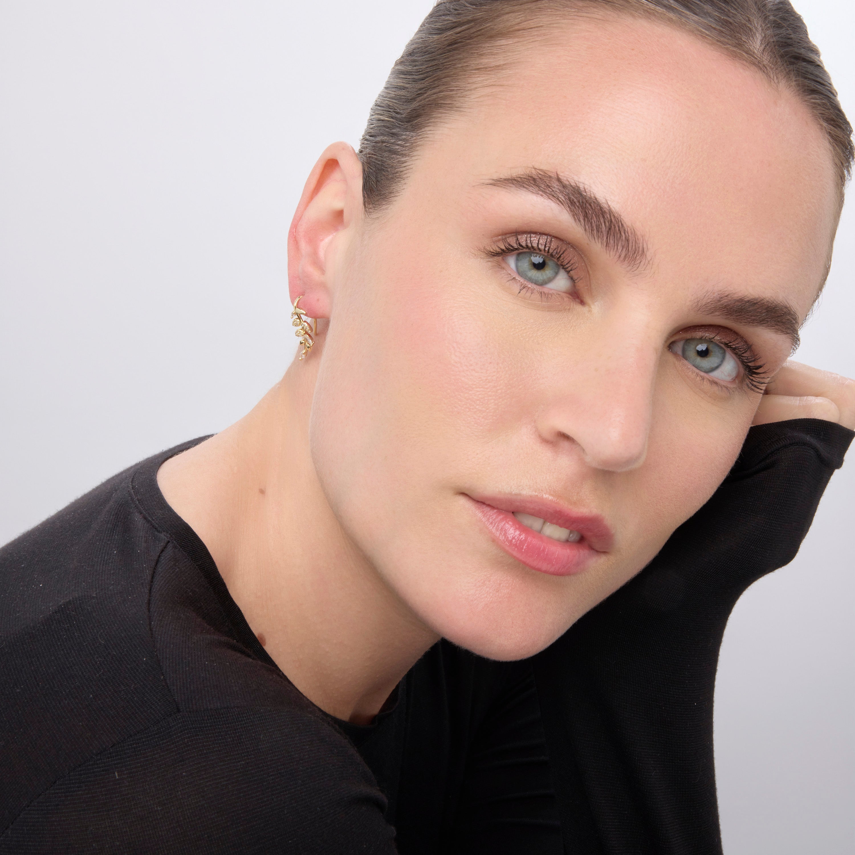 18k yellow gold finish earrings with brilliant zirconia - Sudceo