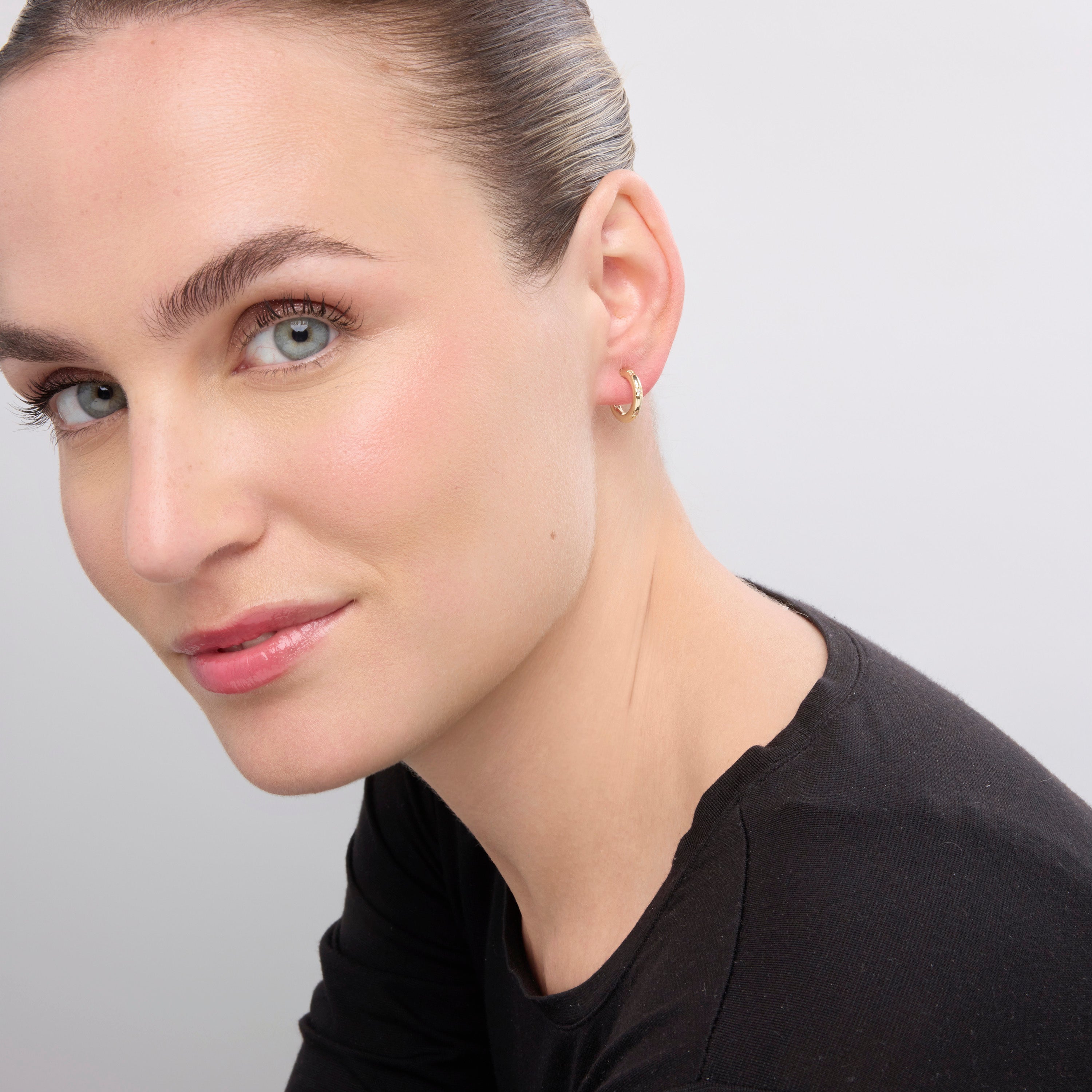 18k yellow gold finish earrings with brilliant zirconia - Sisah