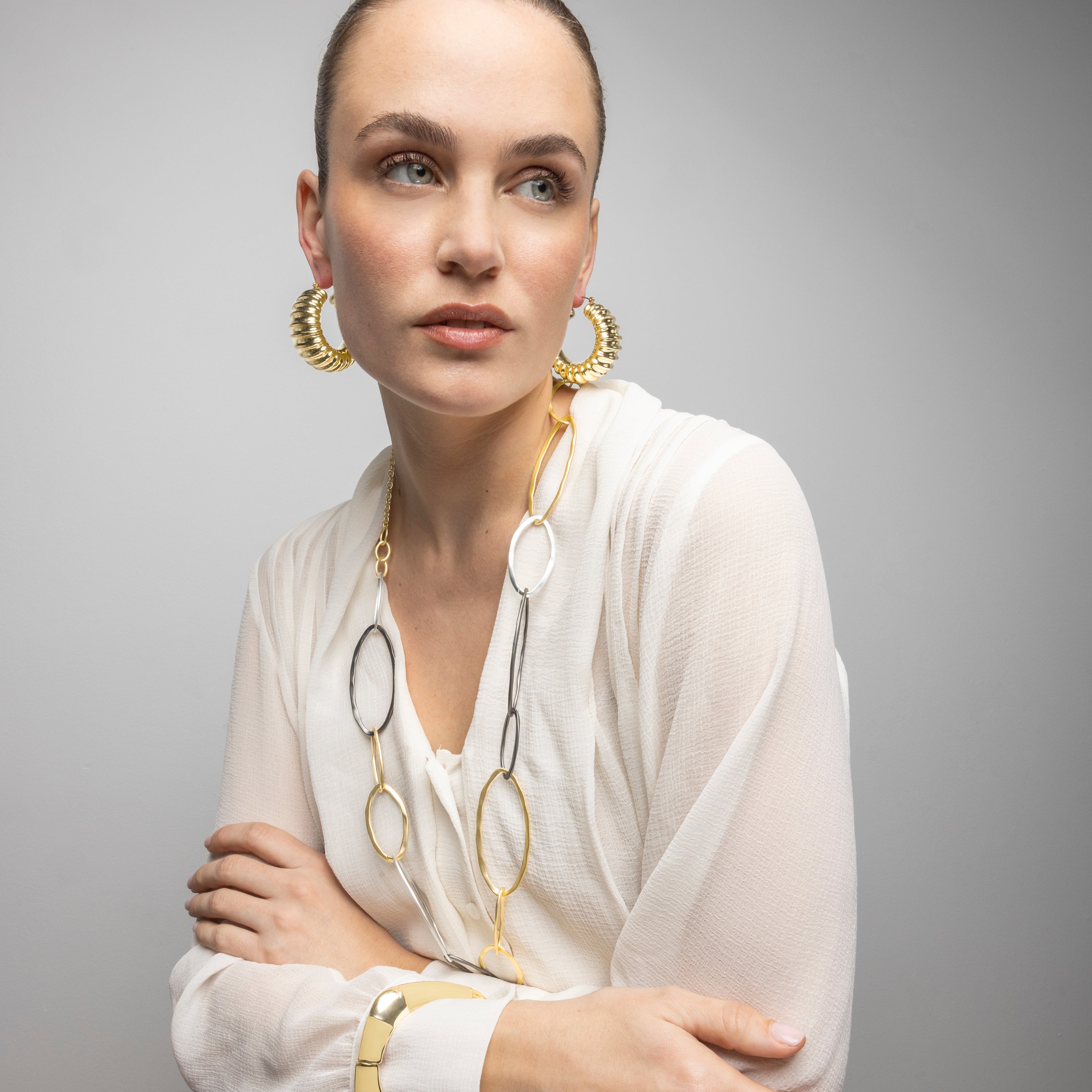 18k yellow gold finish earrings - Muewa