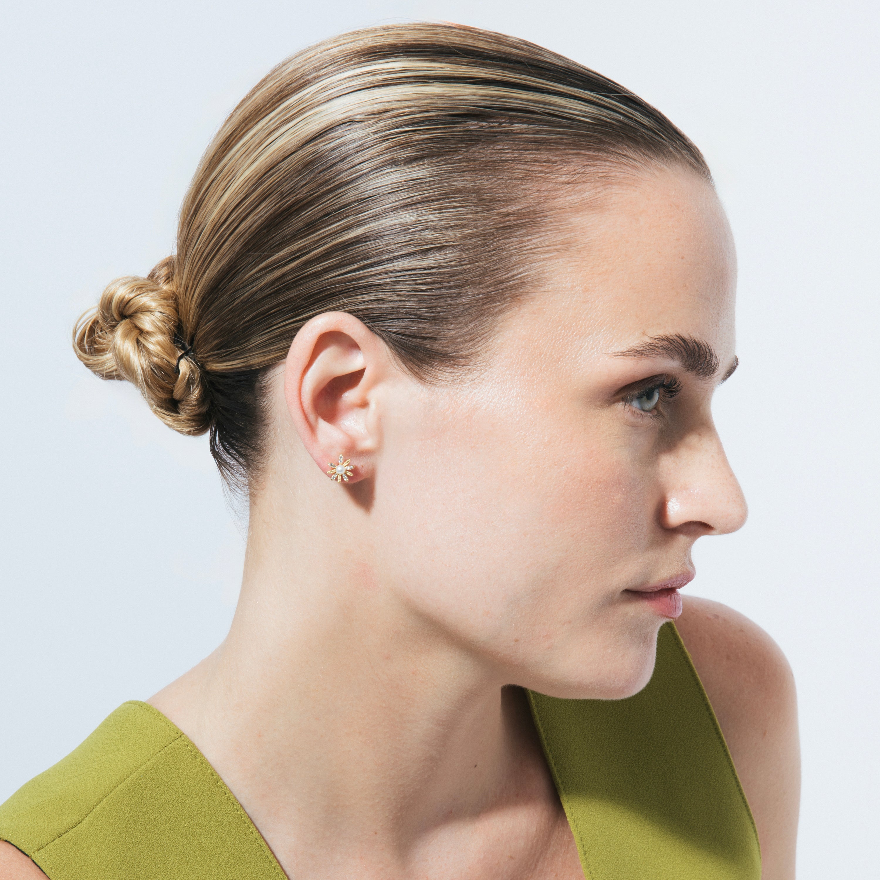 18k yellow gold finish earrings - Tynta