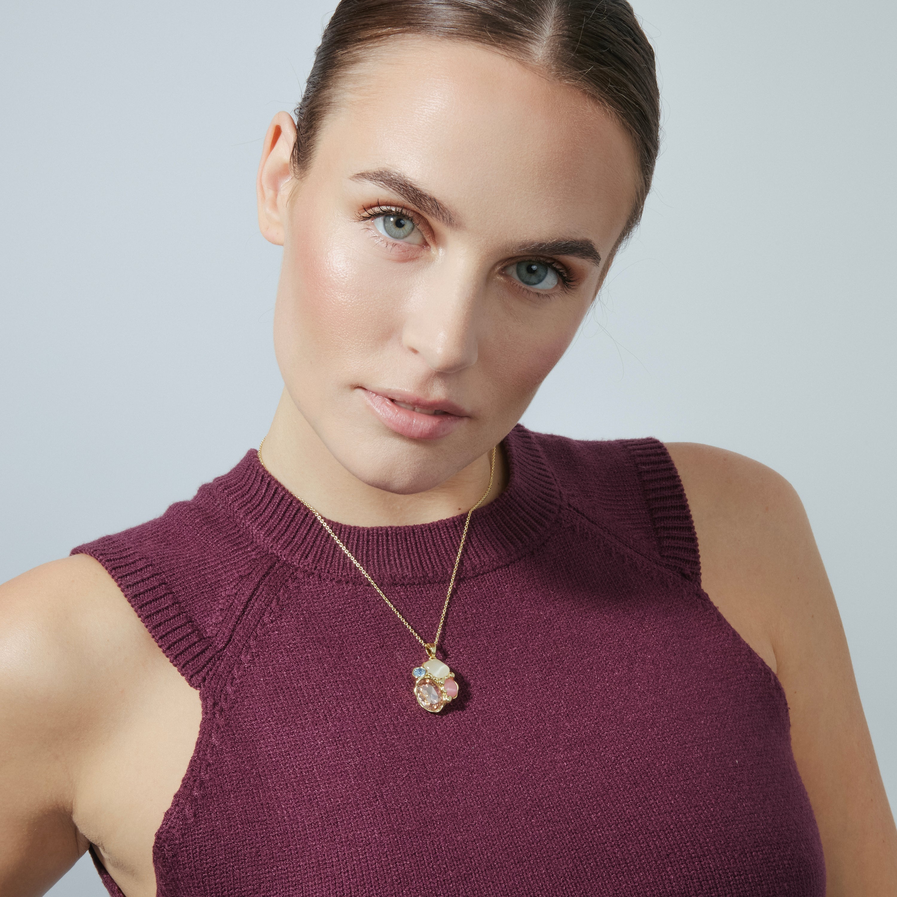 Colar em ouro amarelo 18k e cristal roxo - Nedla