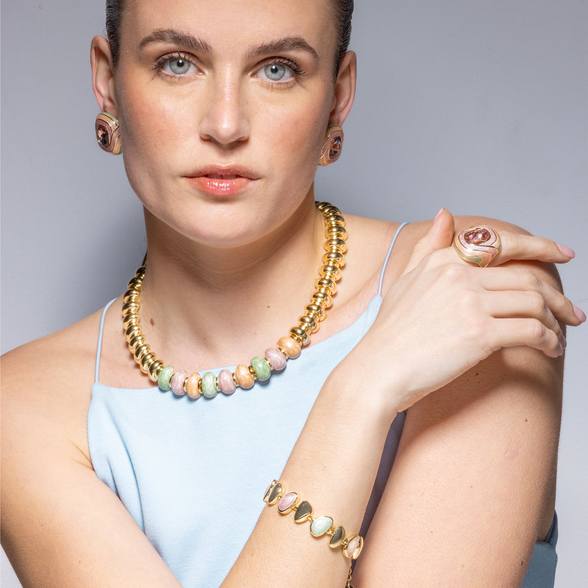 Ismaly Violet Resin Necklace with 18k Yellow Gold Finish
