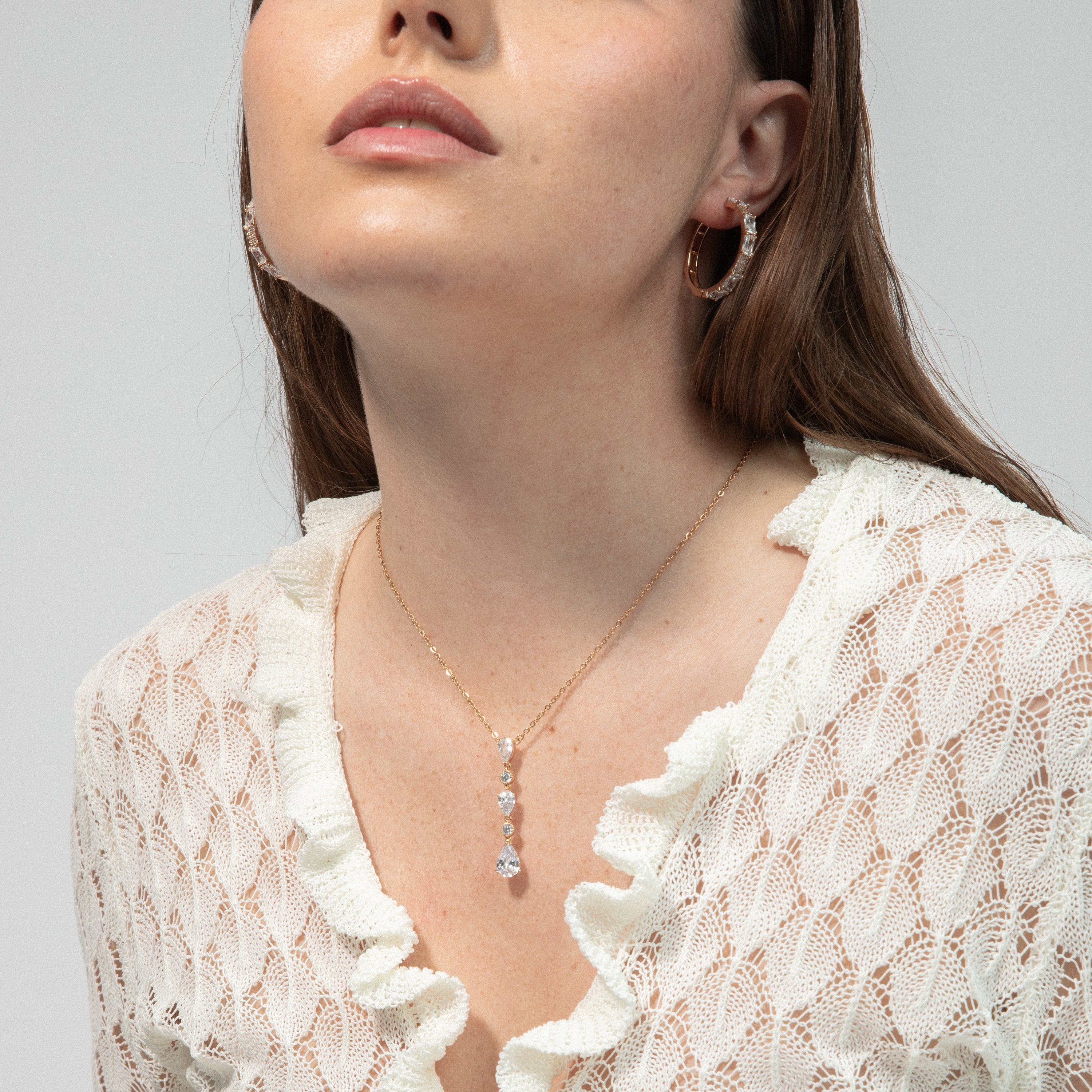 Shiny Zircon Necklace finished in 18k Yellow Gold - Korsam