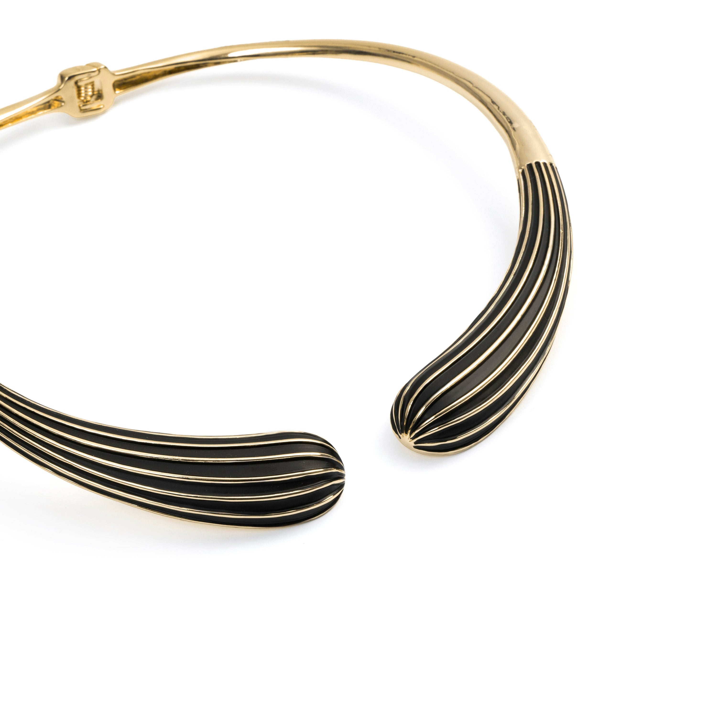 Collar de Lacado Negro acabado en oro amarillo de 18k - Belin