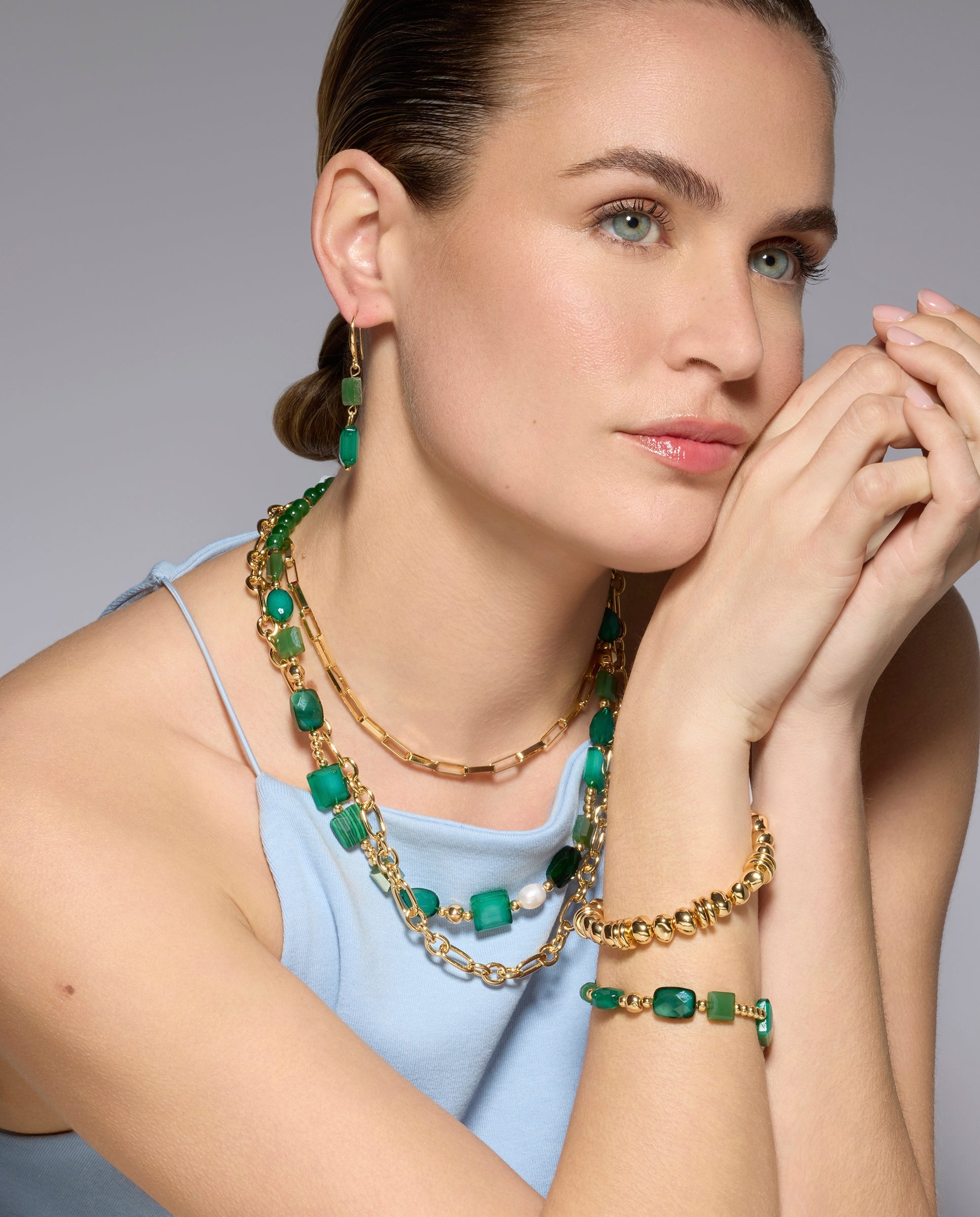 18k yellow gold and green resin finished necklace - Nyste