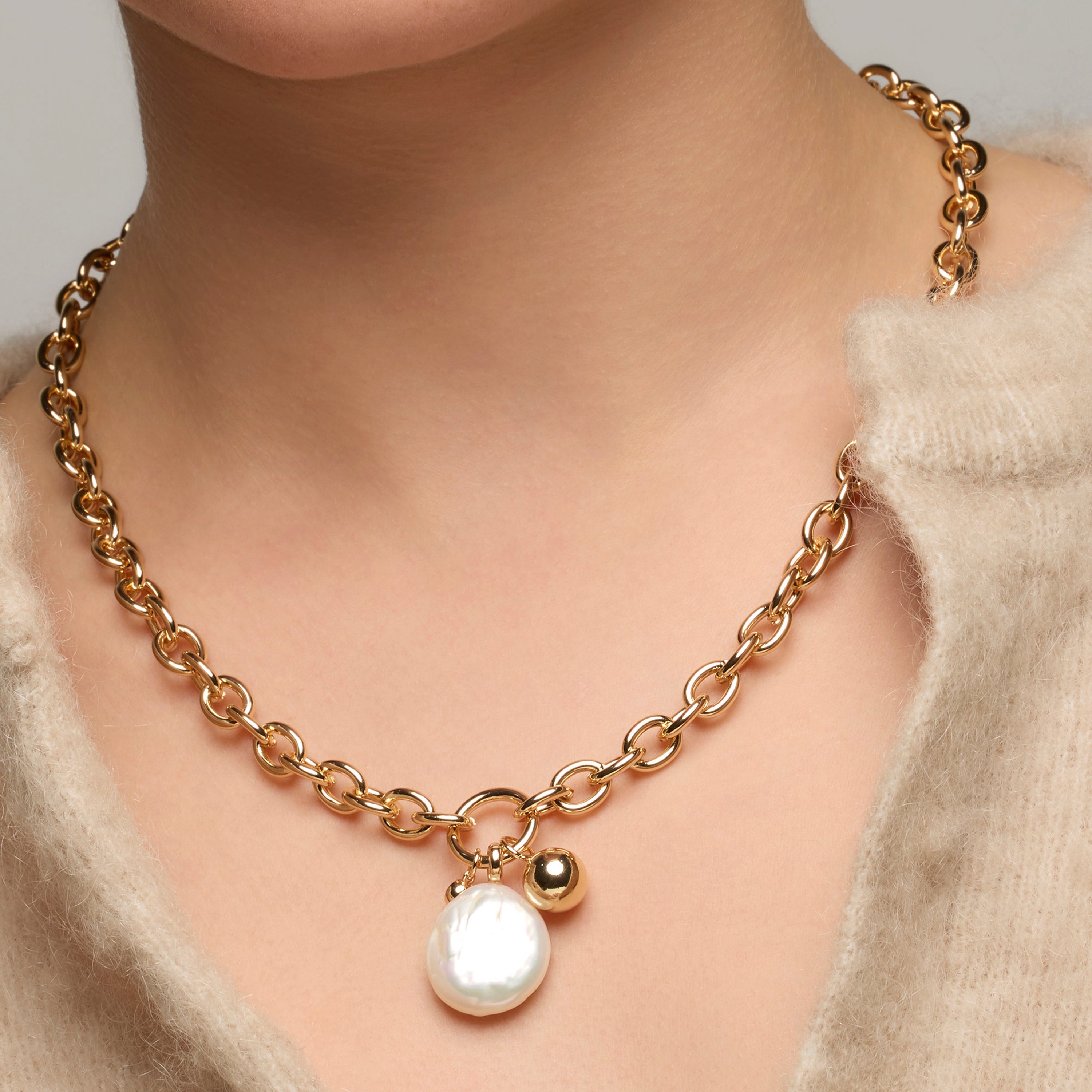18k yellow gold and white pearl necklace - Rinwe