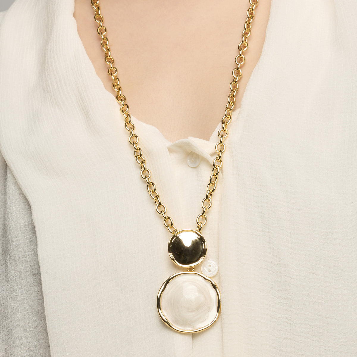 Talorzi Necklace in White Lacquer with 18k Yellow Gold Finish