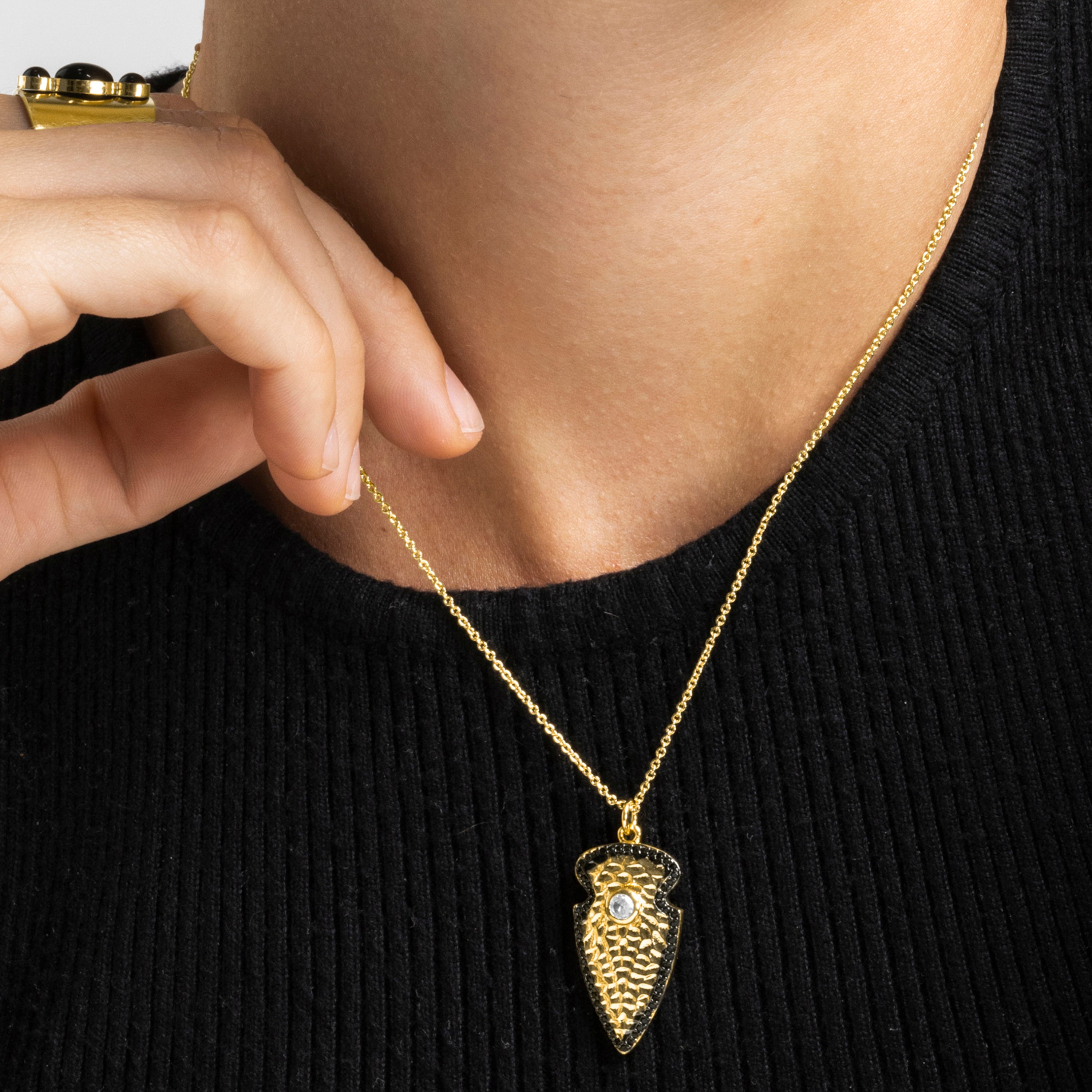 Necklace with brilliant zirconia, 18k gold finish - Otla
