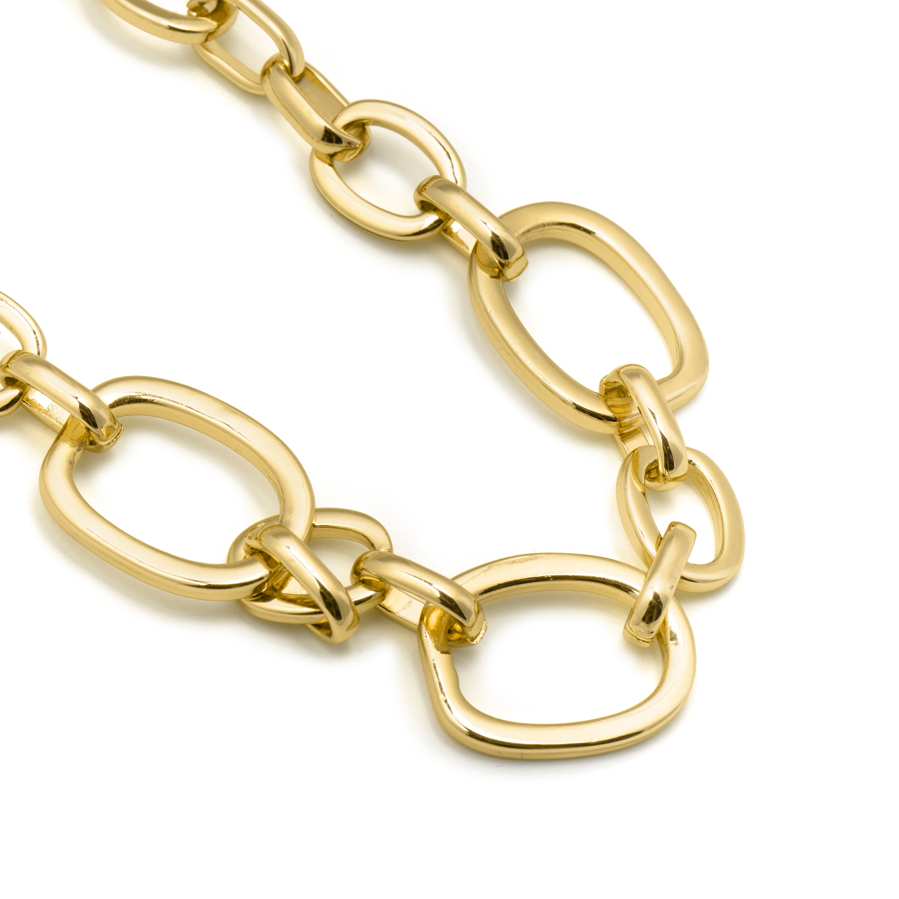 Collar acabado en oro amarillo 18k - Danli