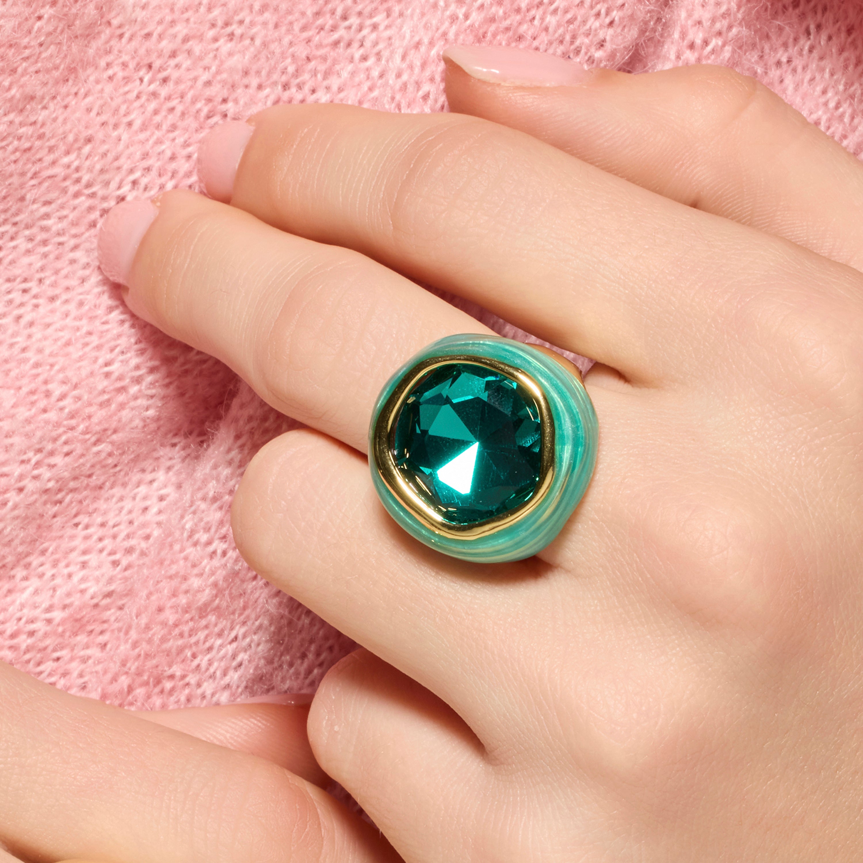 18k yellow gold finish ring with Paraiba Green Hydrothermal Quartz - Mantis