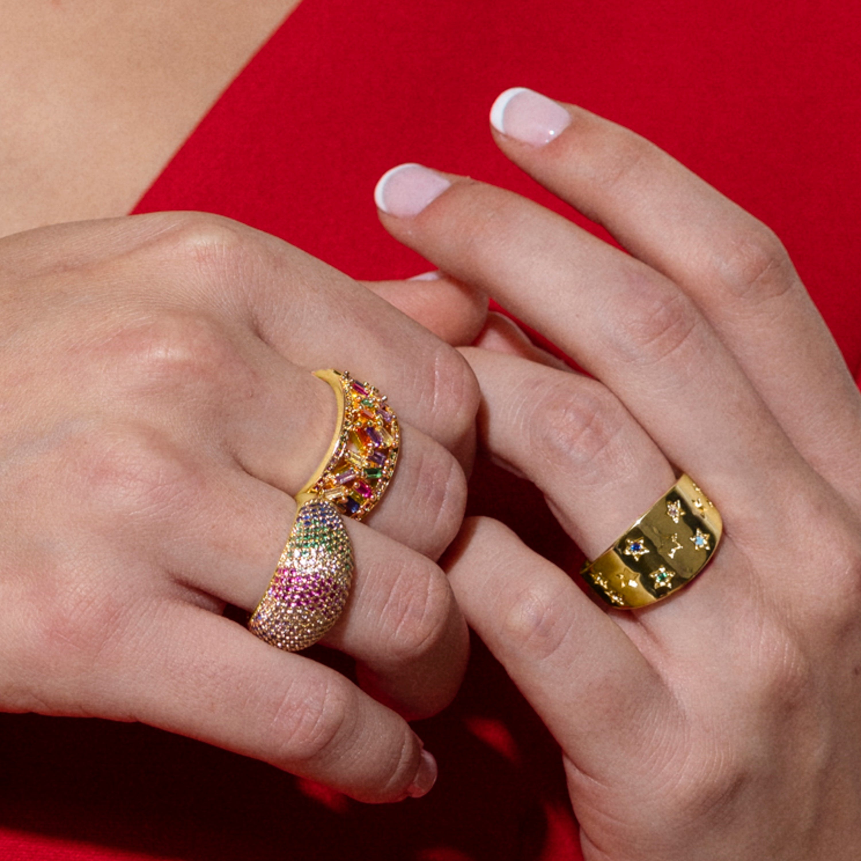 Ring with Multicolor Zirconia finished in 18K yellow gold - Fabeu