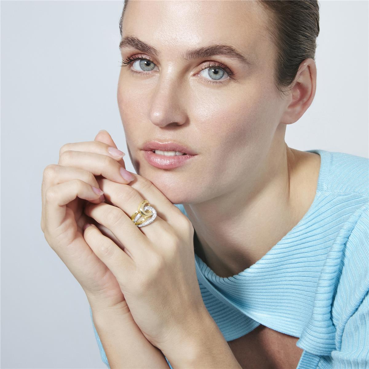 Anillo de Circonita Brillante acabado en oro amarillo de 18k - Nava