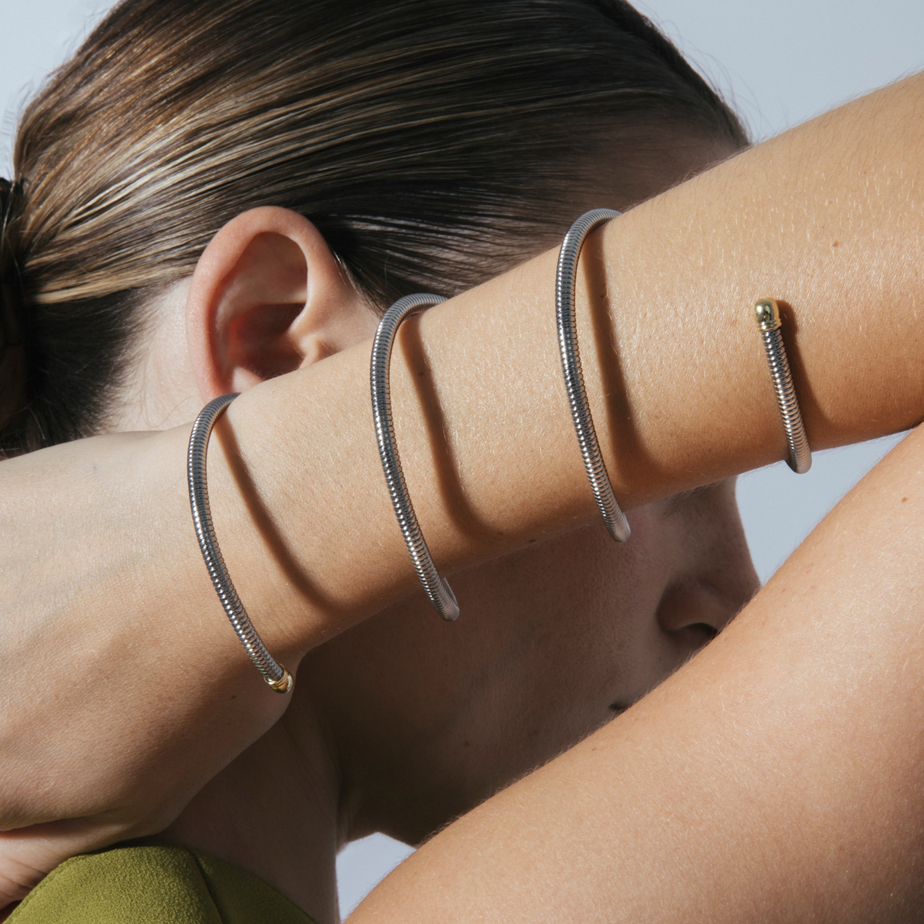 Rhodium, 18K Yellow and Rose Gold plated bracelet - Thaura