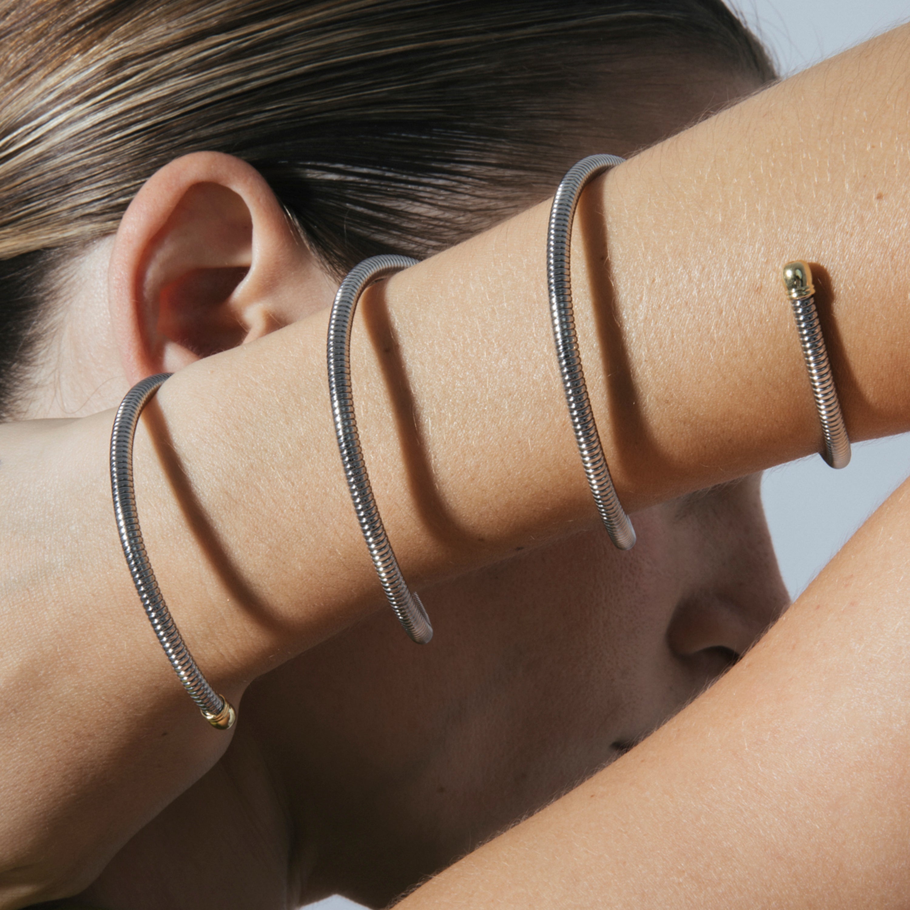 Rhodium, 18K Yellow and Rose Gold plated bracelet - Thaura
