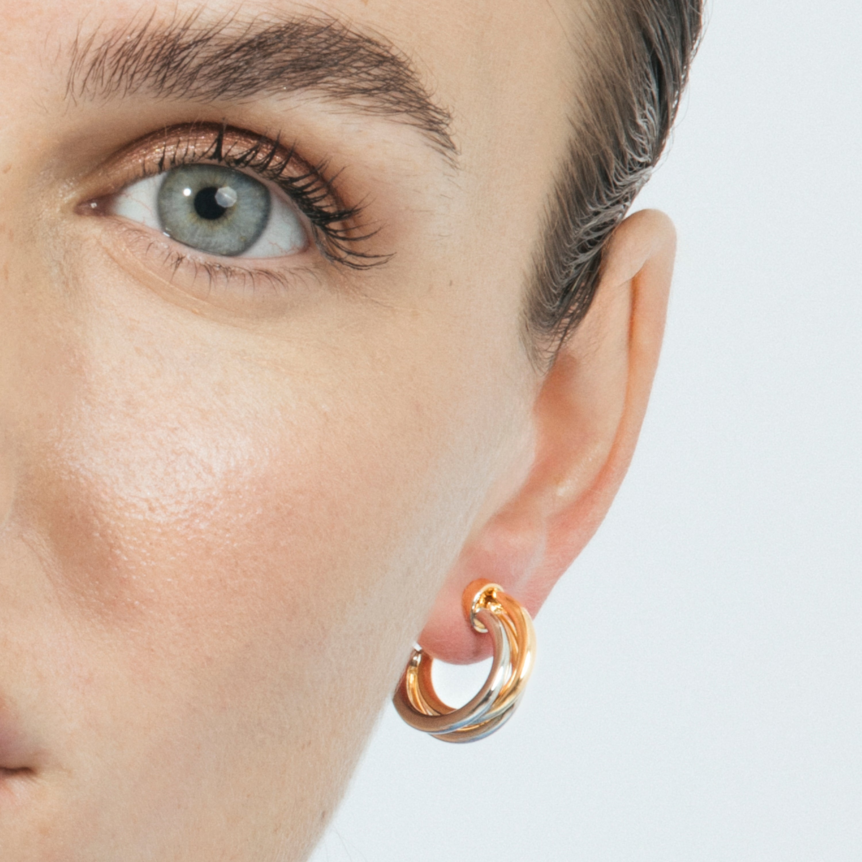 Pendientes acabado en oro amarillo 18k - Coeza