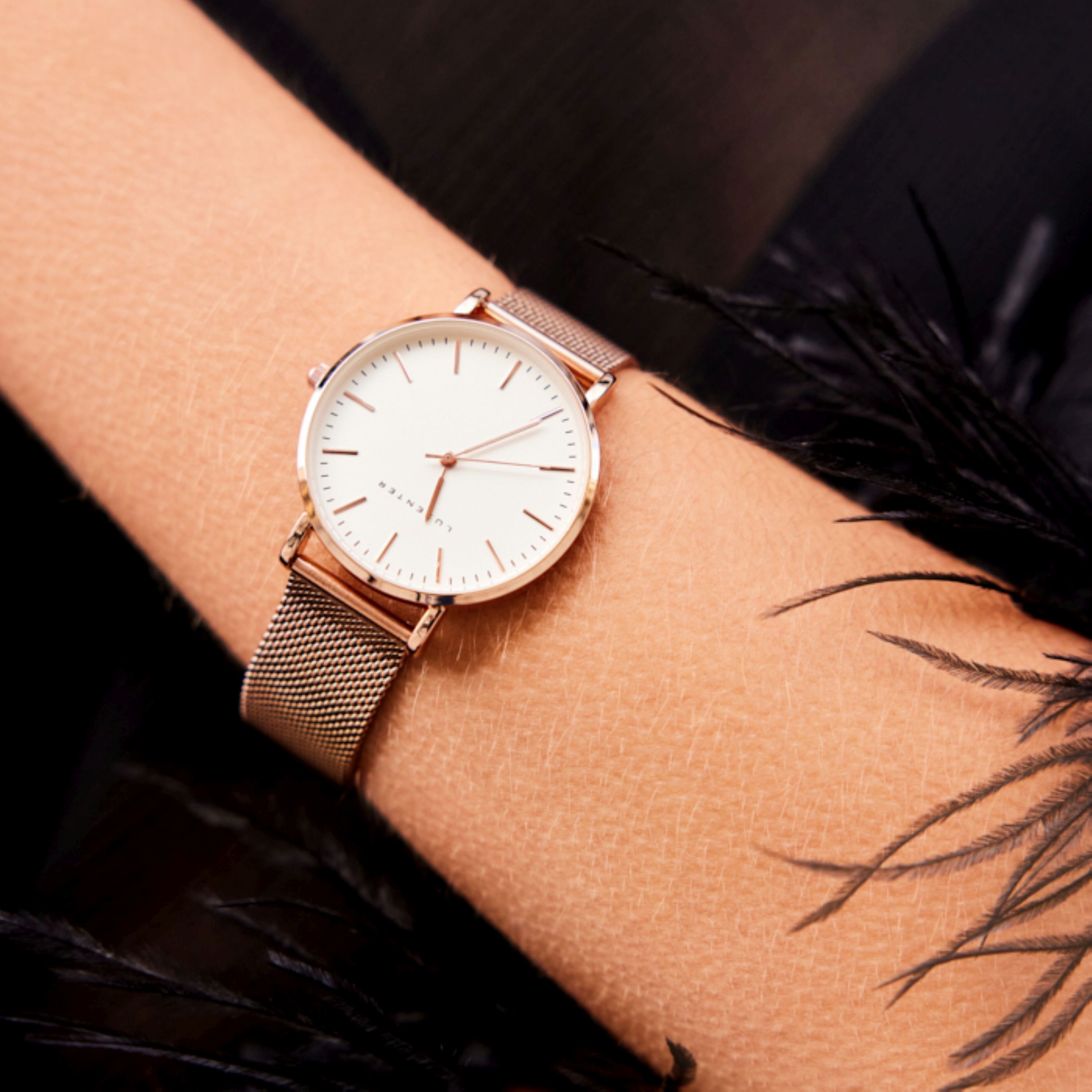 18K rose gold finish watch - Faraia