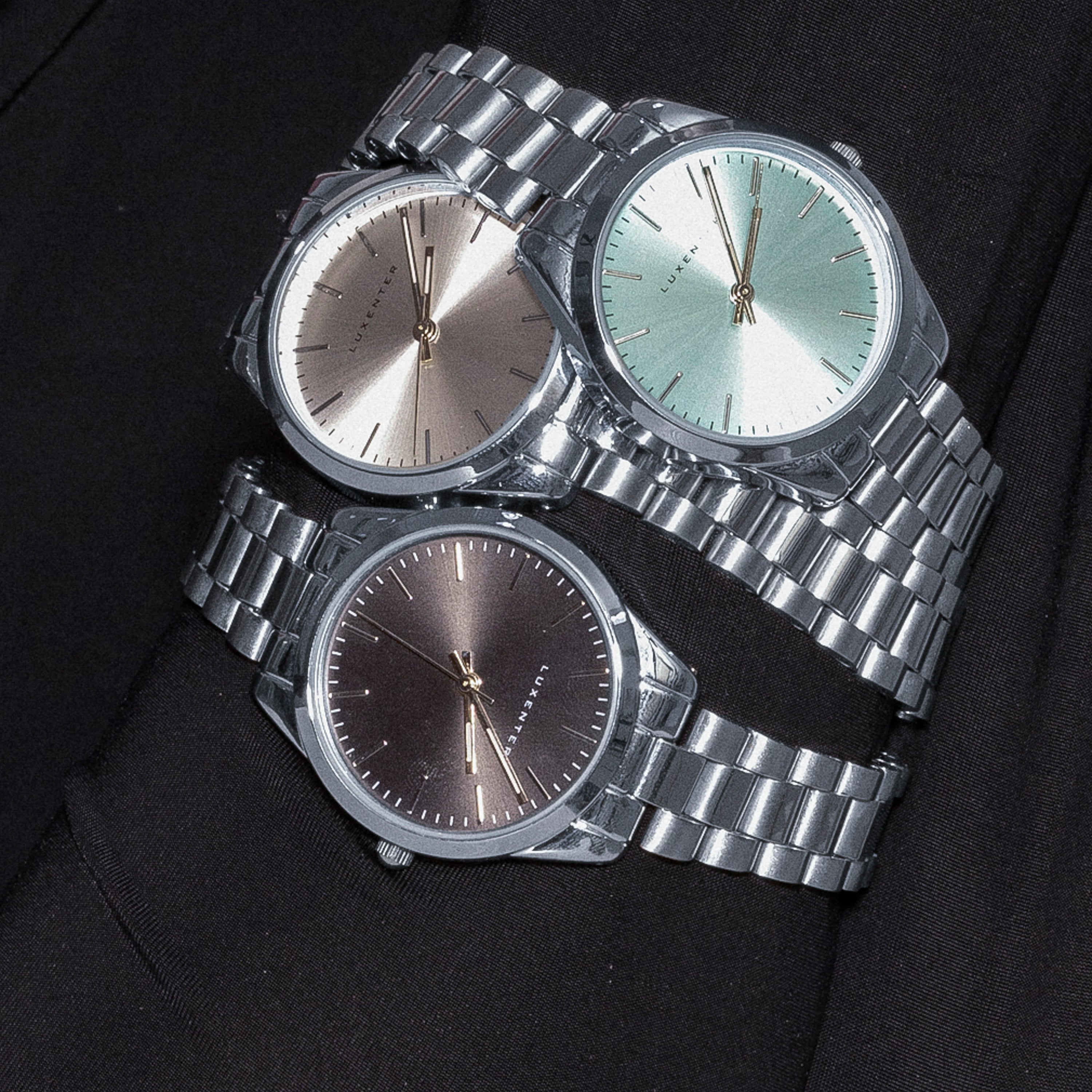 Watch with White Metallic Silver Finish - Verni