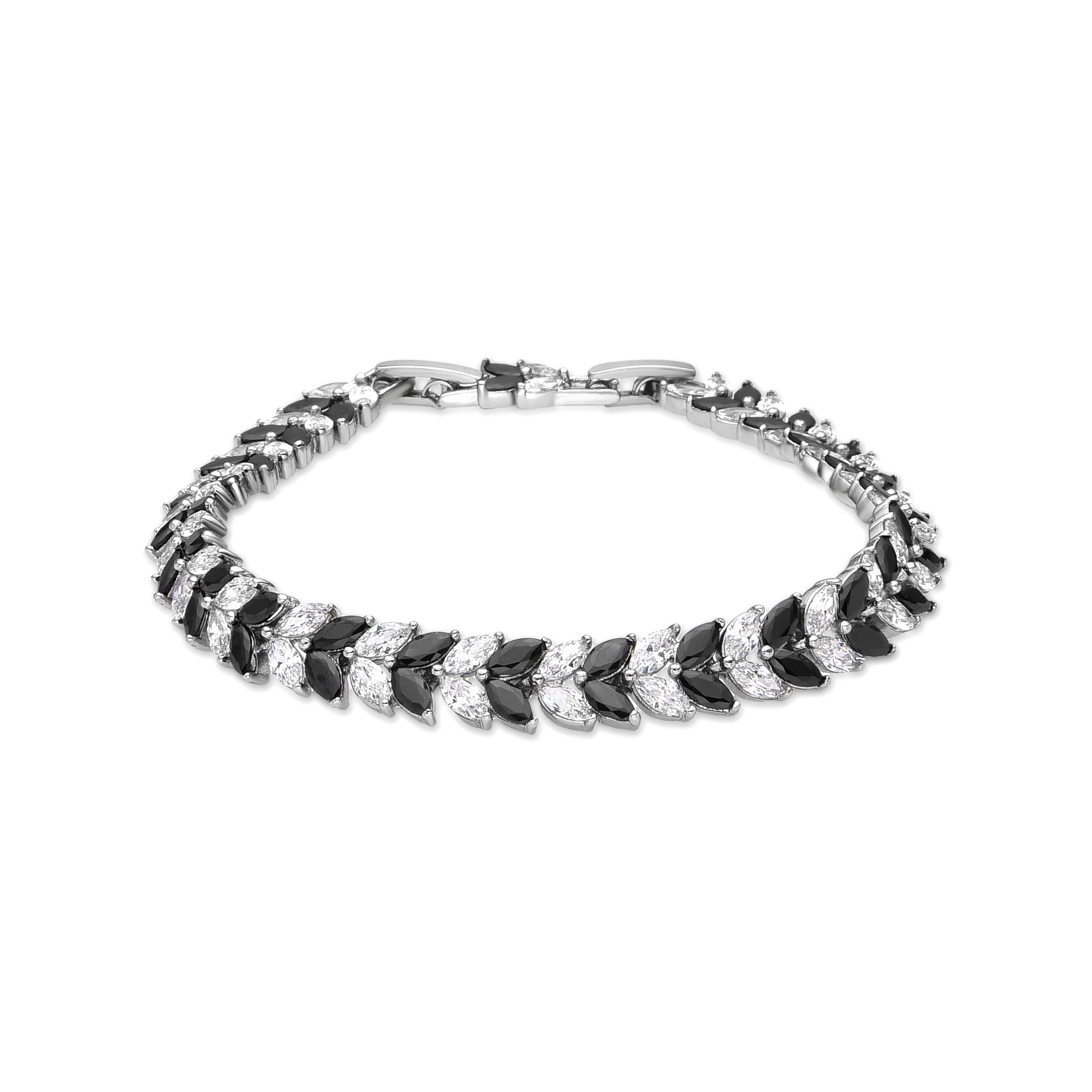Bracelet with Onyx Zirconia, silver finish - Mabela