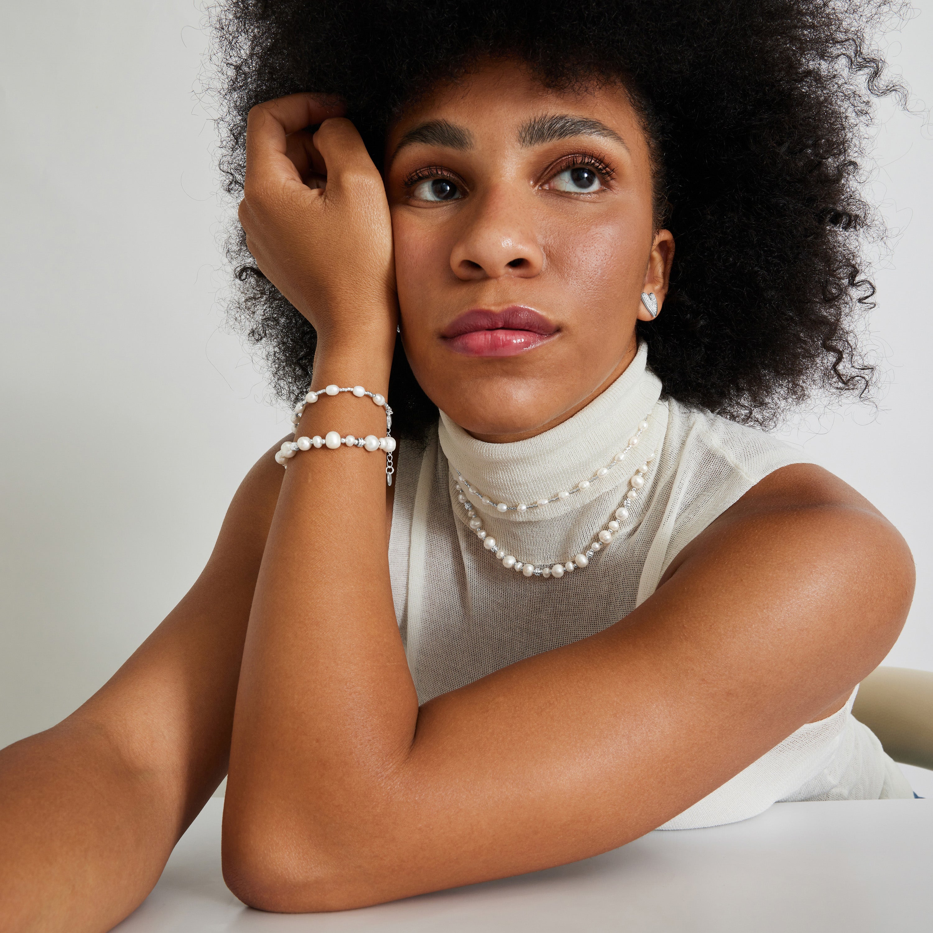 White Pearl Bracelet with Rhodium Finish - Tartys