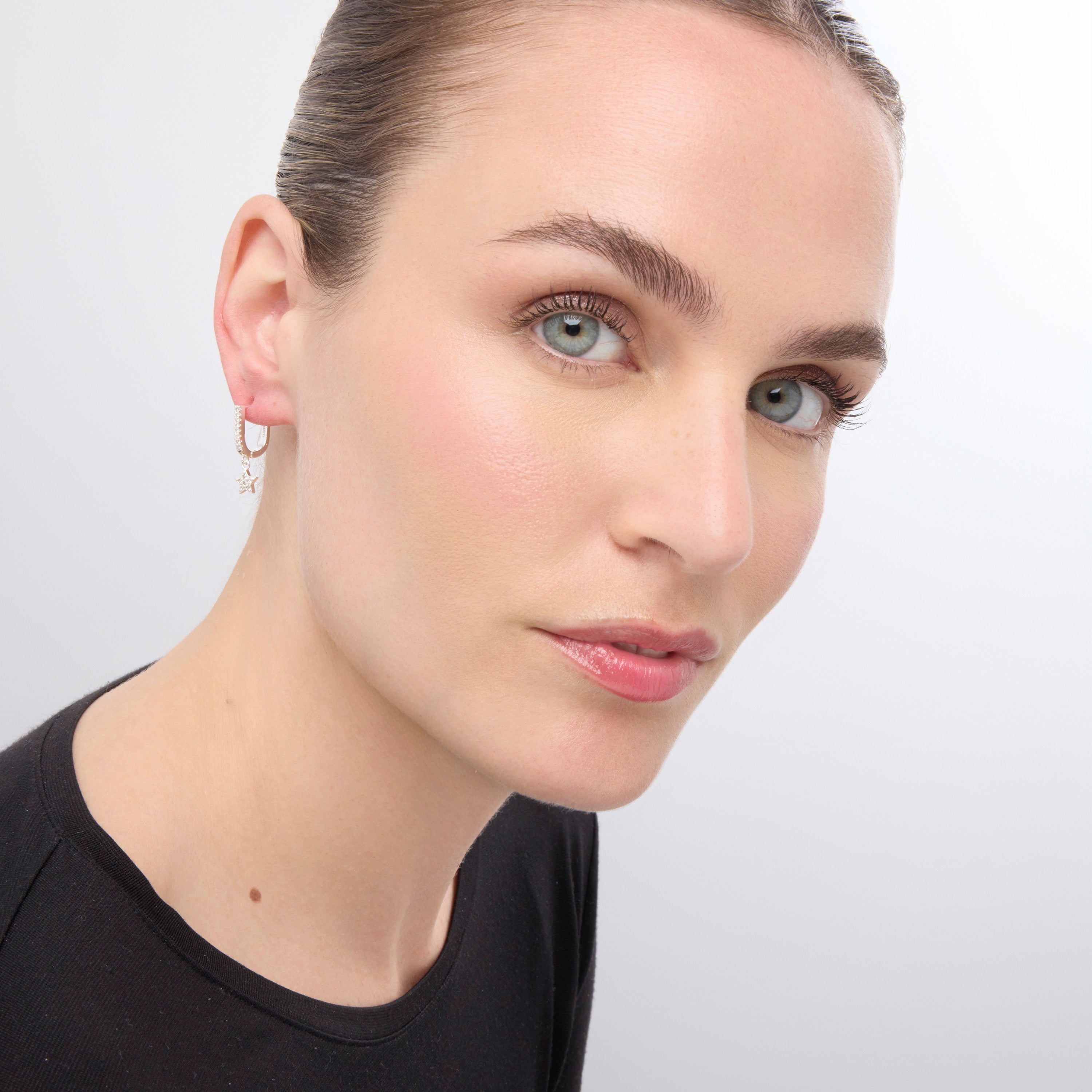 Silver-finished earrings with brilliant zirconia - Sasai