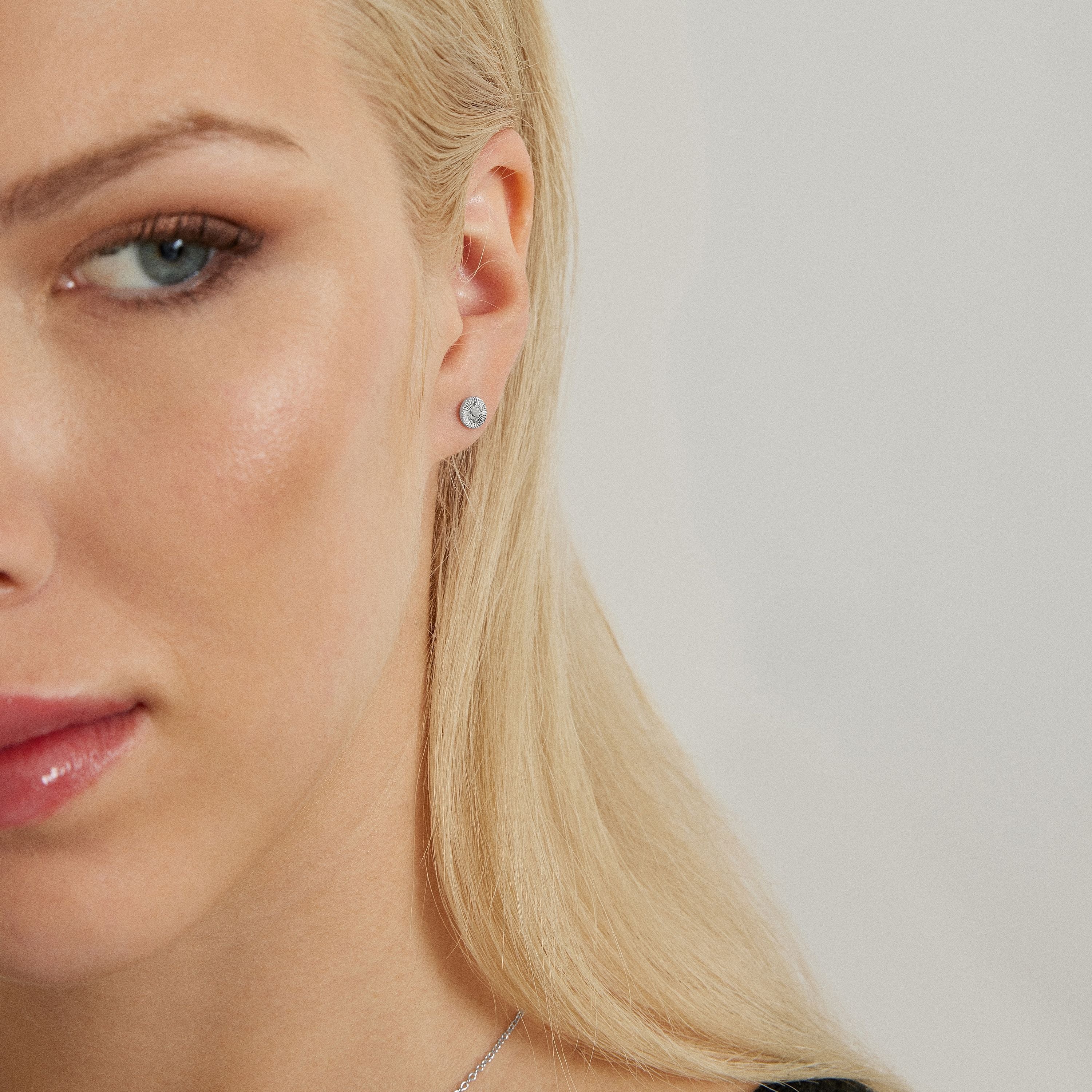 Rhodium-Plated Shimmering Zirconia Earrings - Mezim
