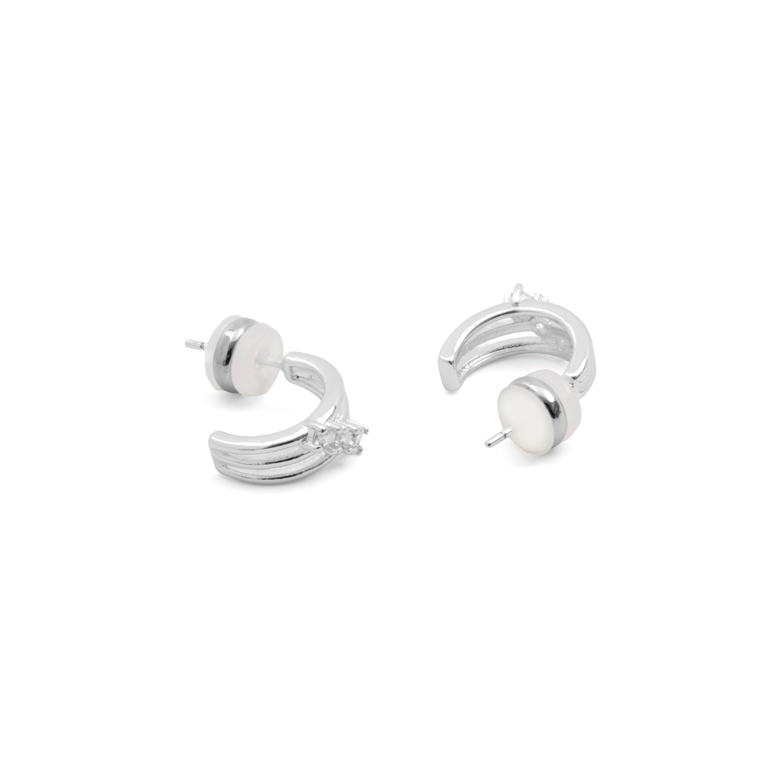 Shiny Zirconia Earrings with Silver Finish - Folex