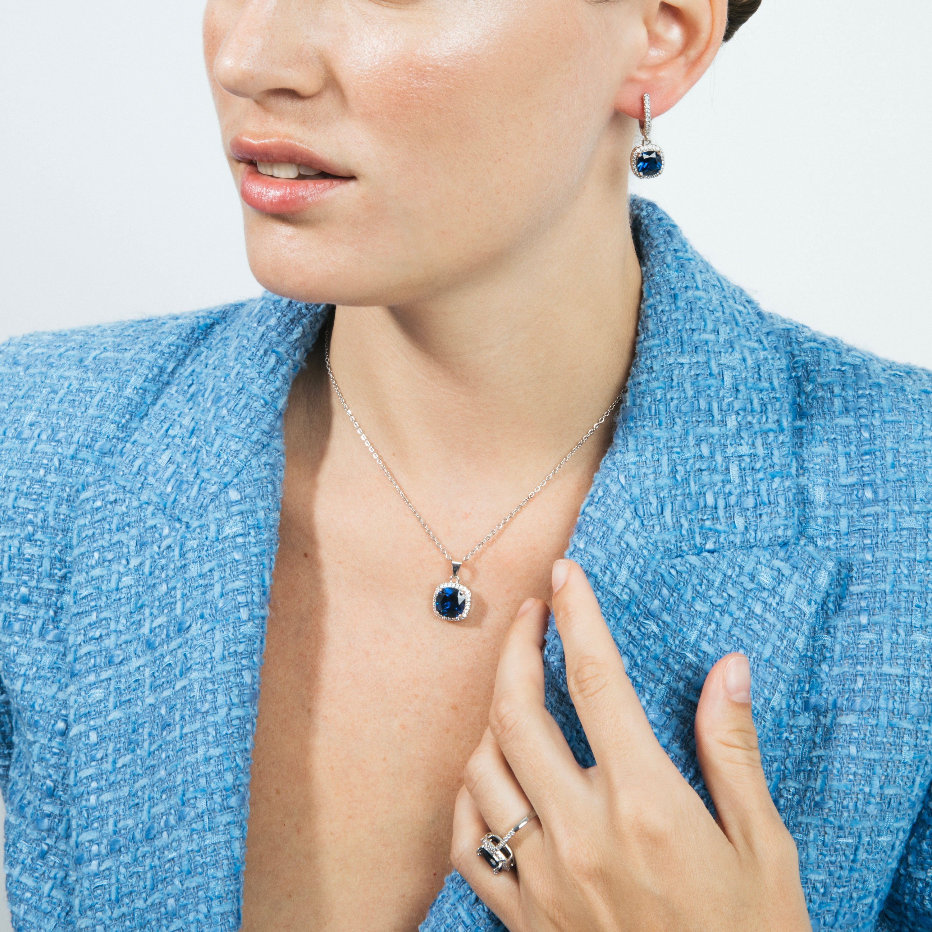 Rhodium-plated Tanzanite Zircon Ring - Kada