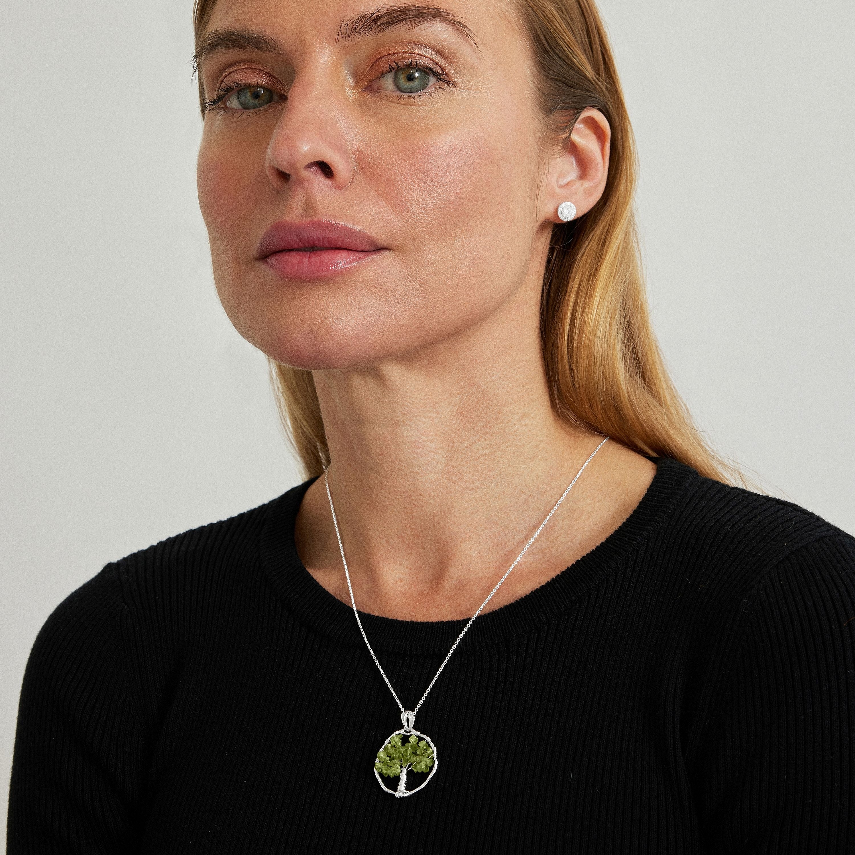 Prehenite necklace with rhodium finish - Budleia