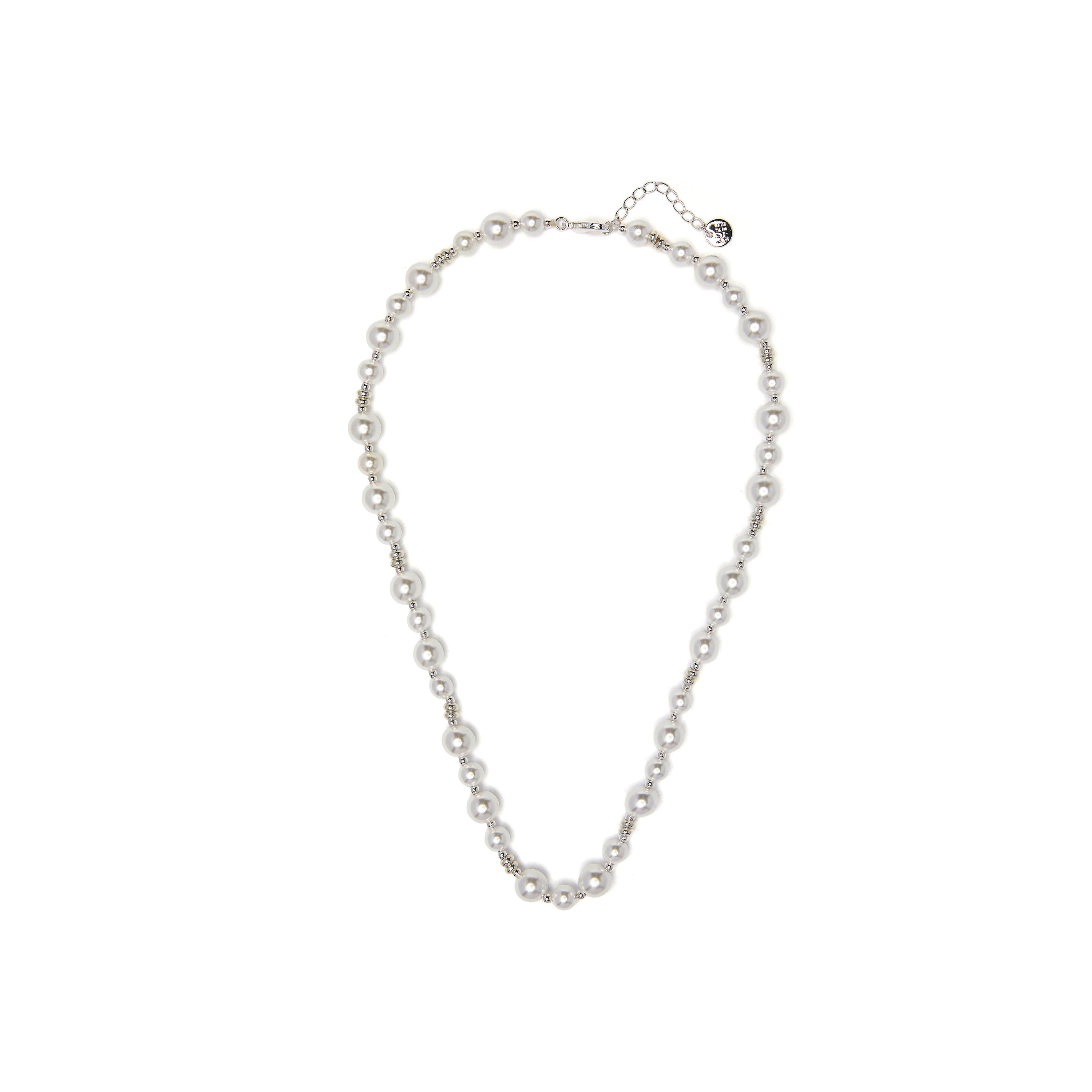 Akio - White Pearl Necklace with Rhodium Plating